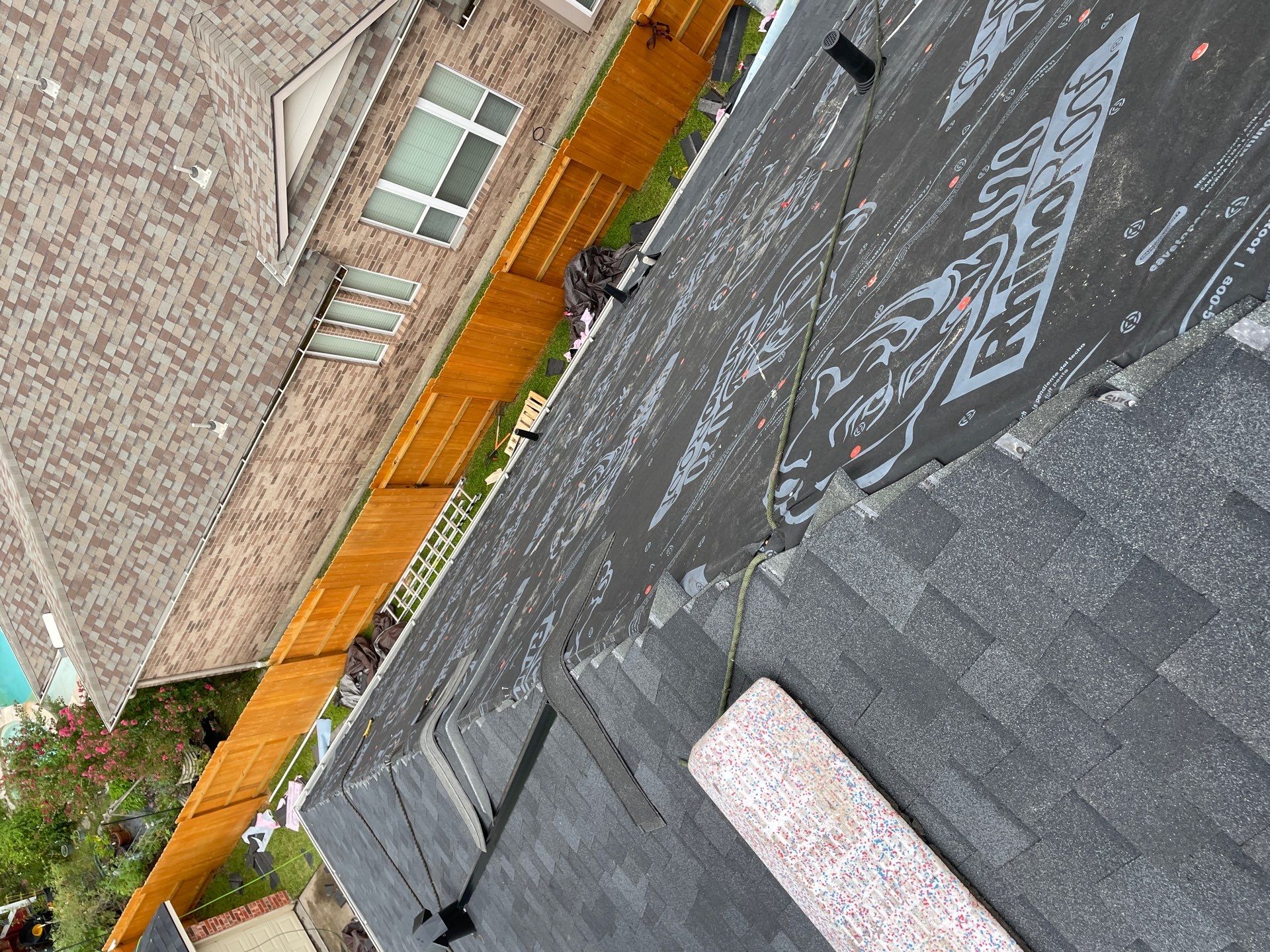 Residential Roofing Installation using Owen's Corning Duration (Lifetime) Shingles by Roof Repair Company