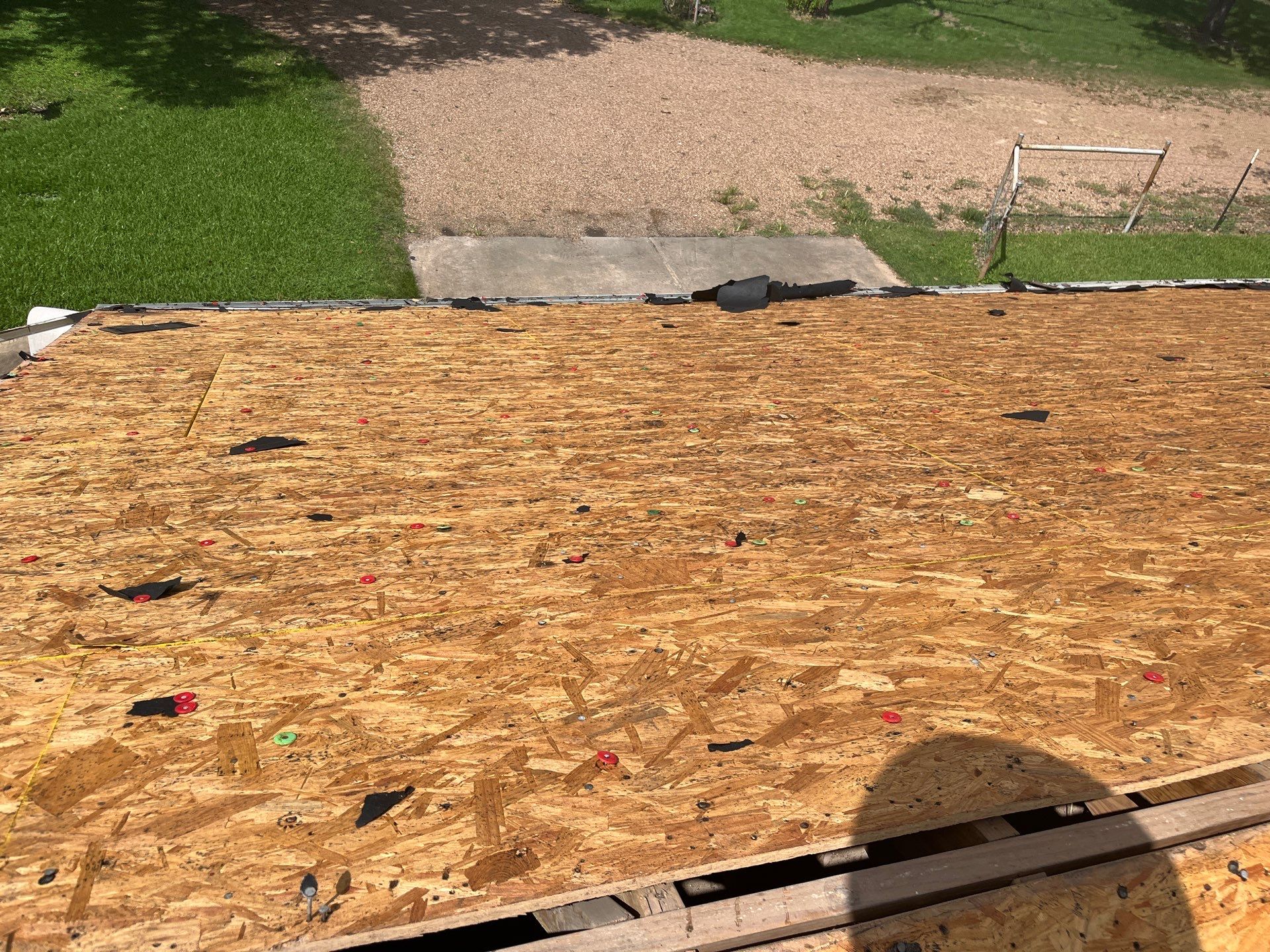 Residential Roofing Installation using Owen's Corning Duration (Lifetime) Shingles by Roof Repair Company