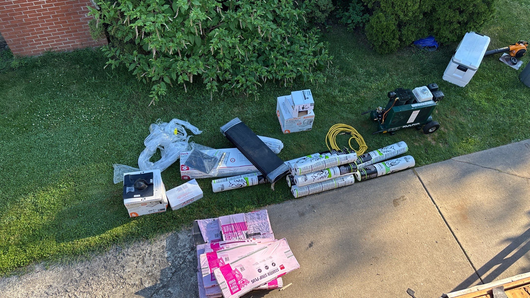 Roof Replacement using Owens Corning Onyx Black by 180 Contractors