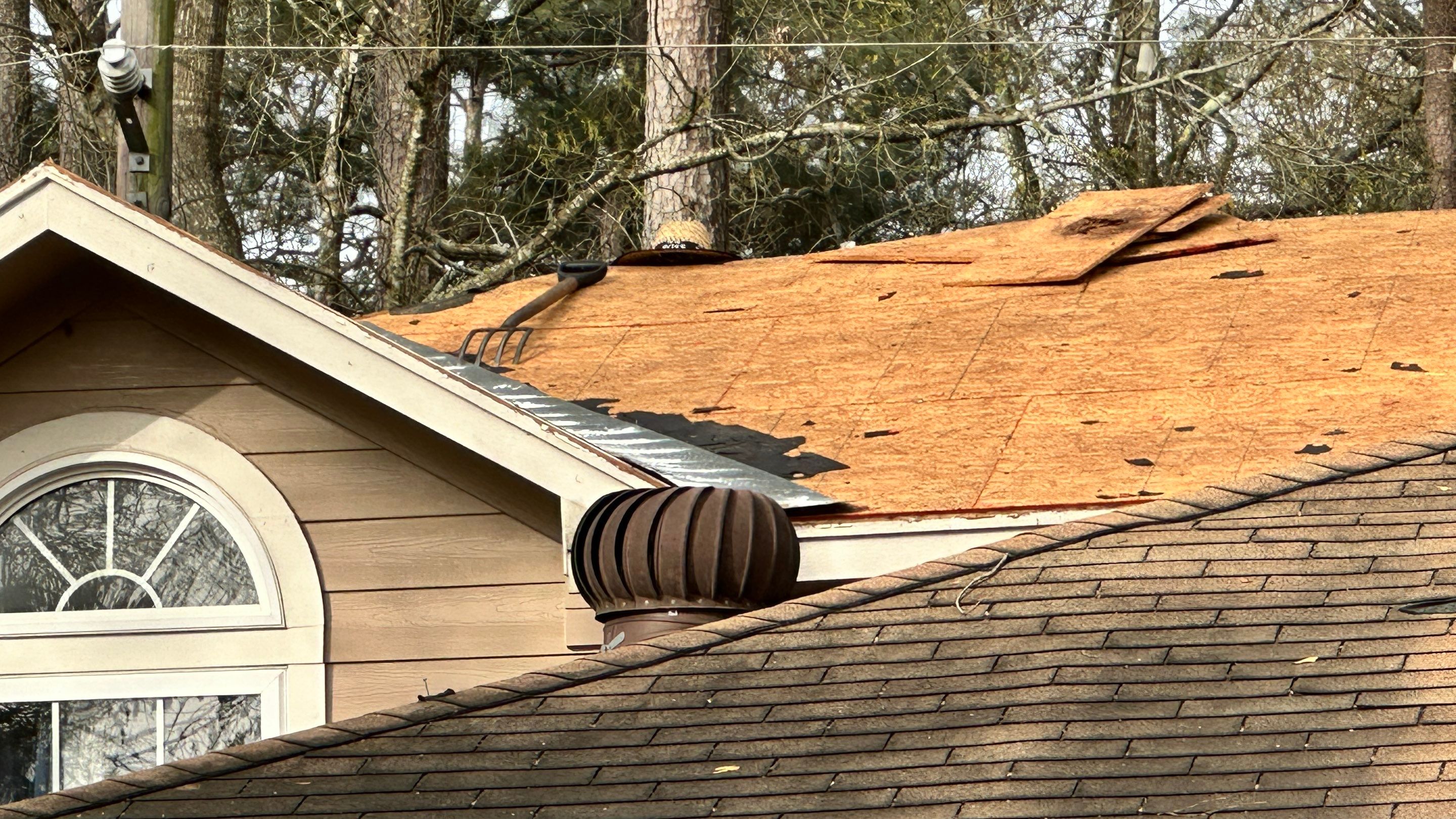 GAF Timberline HD Roof Replacement — Conroe, TX by PL Roofing & SB Roofing, LLC.