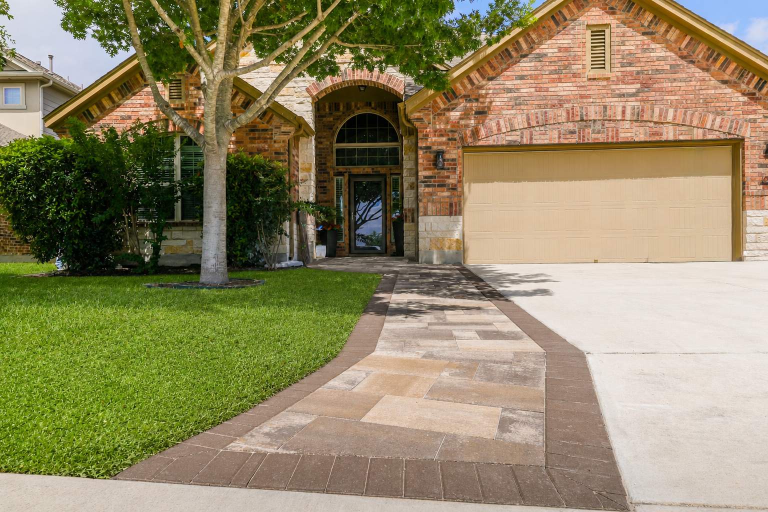 The Highlands, San Antonio TX by Hole In One Lawns, LLC