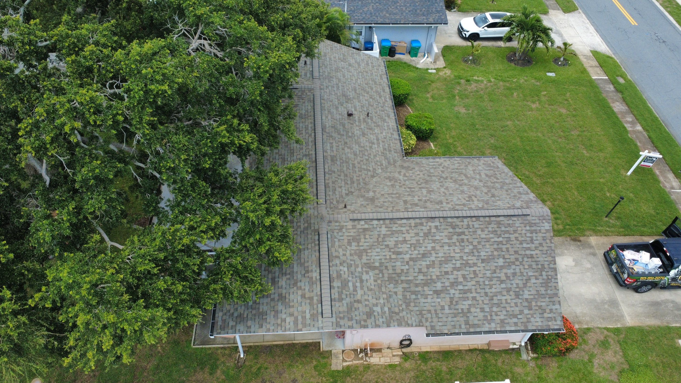 Roof replacement in Seminole, FL by Steadfast Roofing 