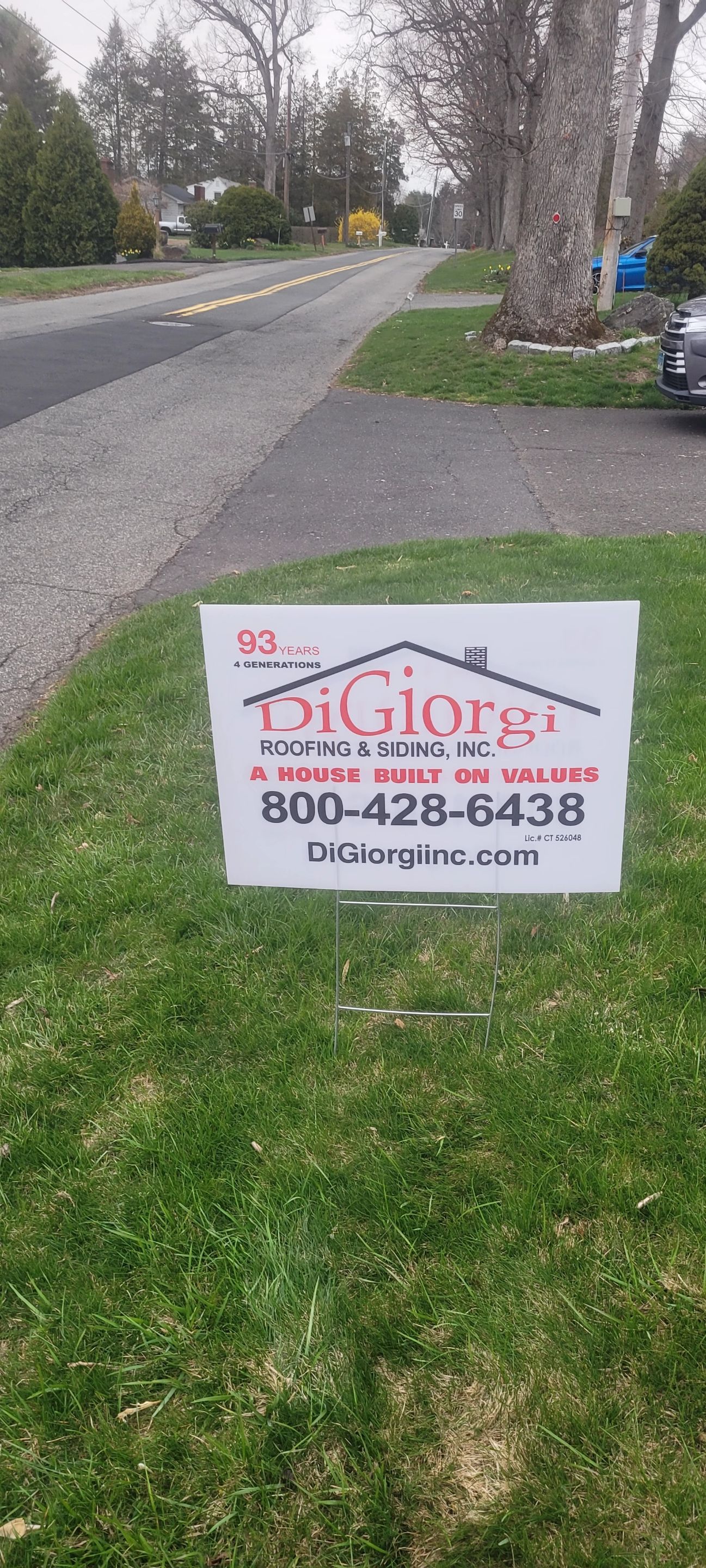 Asphalt shingles professionally installed in Cromwell, CT by DiGiorgi Roofing & Siding INC by DiGiorgi Roofing and Siding Inc