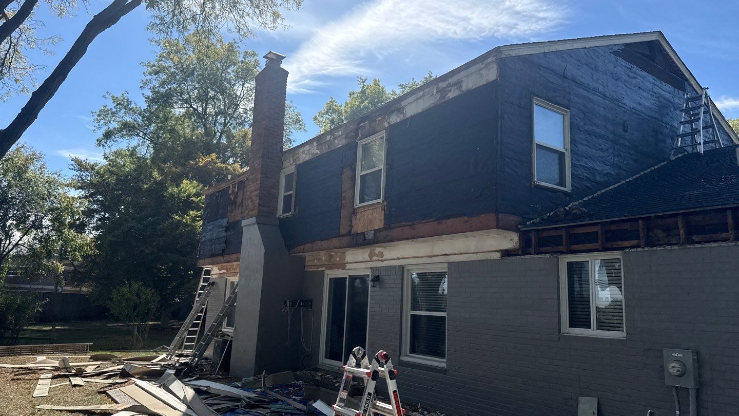 Siding Replacement using Alside S7 Cedar Mill Grain Storm Grey by 180 Contractors