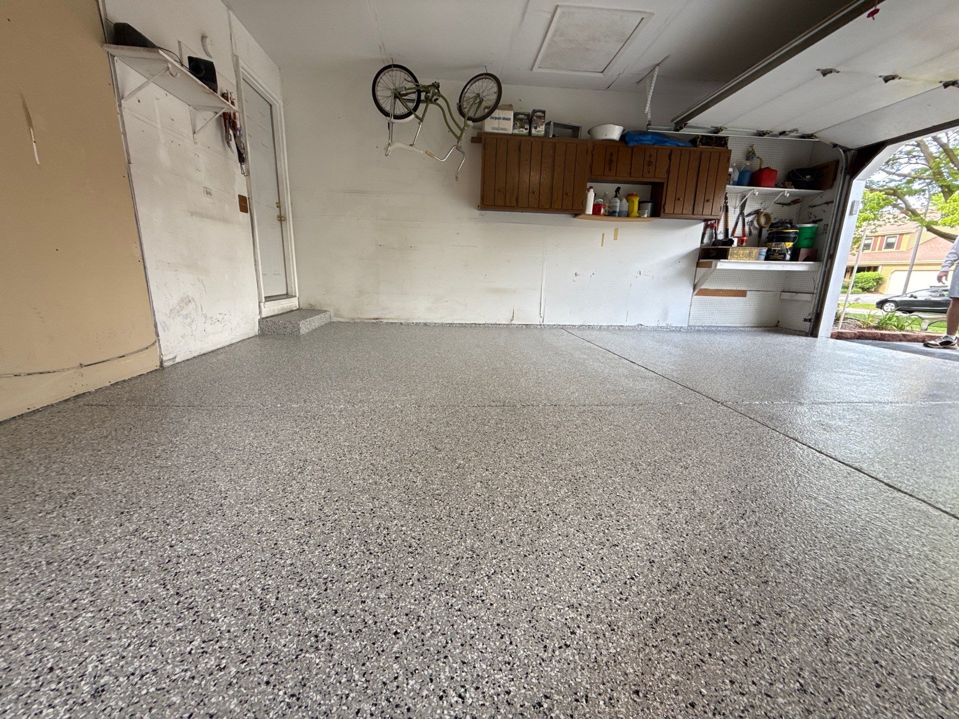 Cabin Fever Garage Floor Coating by Level 10 Coatings