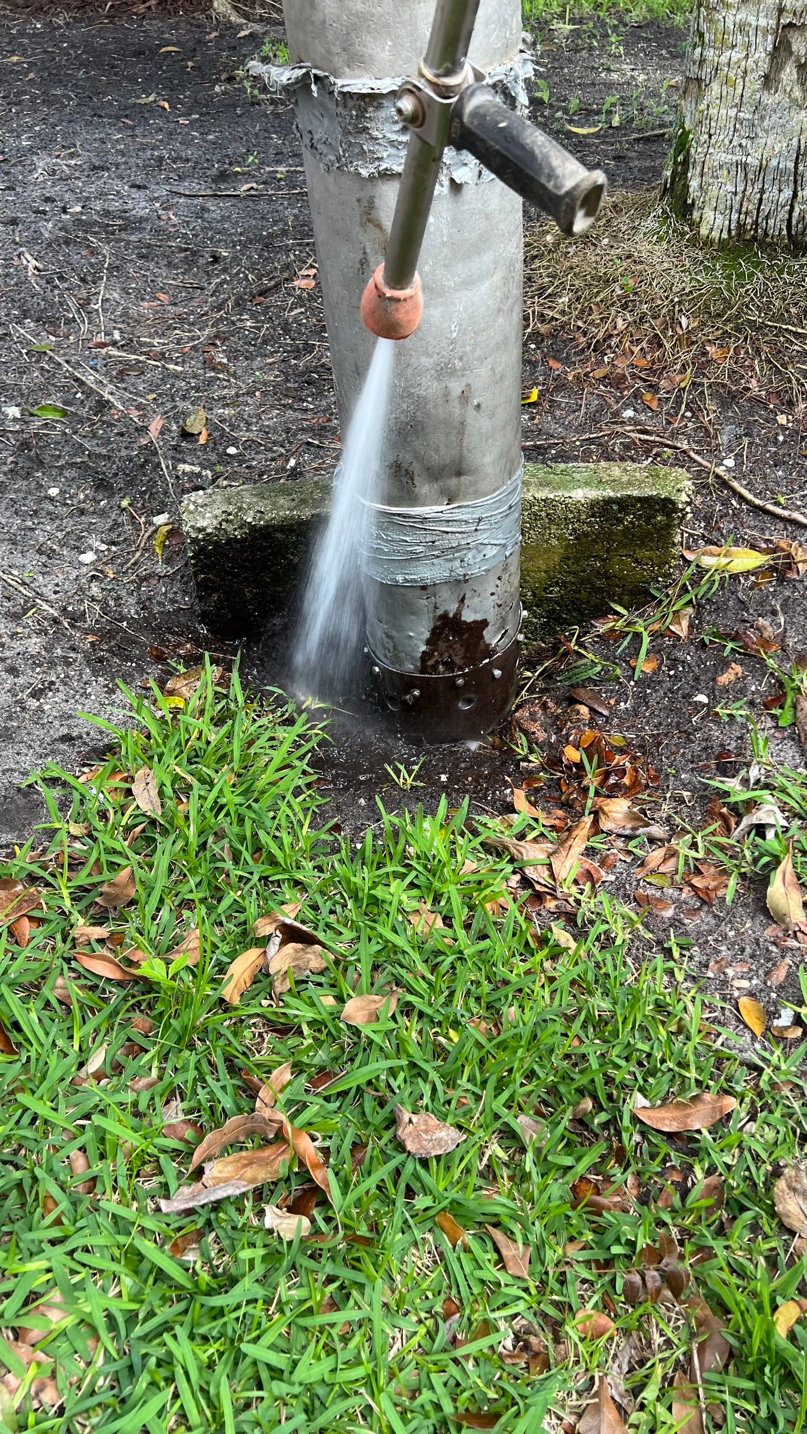 Condo Complex Stormwater System Maintenance by APS Power & Water