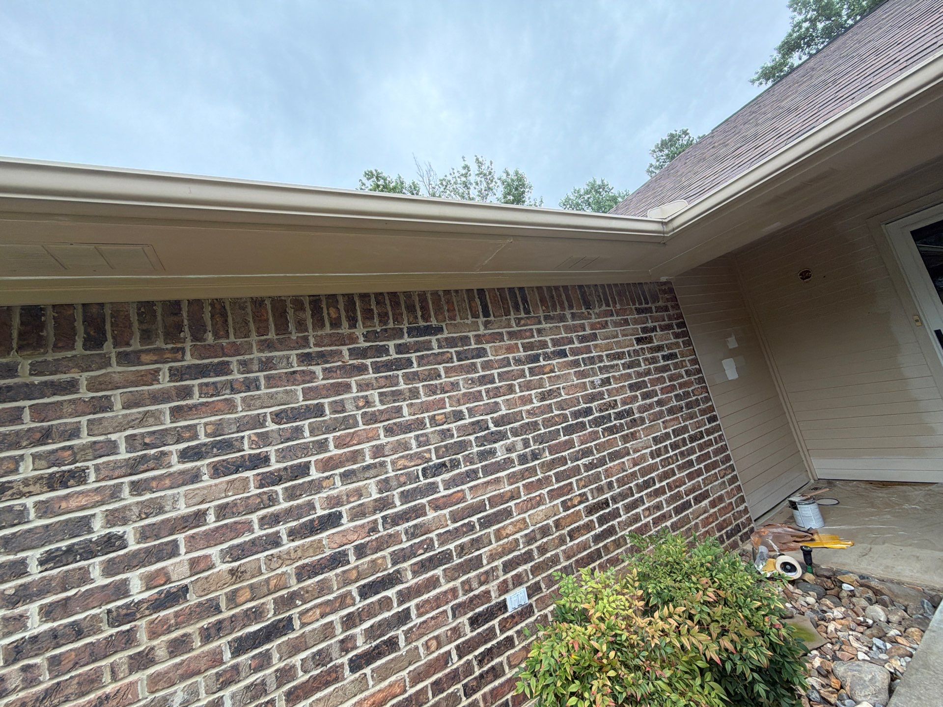 One Longview Home, Plenty of Fresh Finishes by Quality Coats Painting