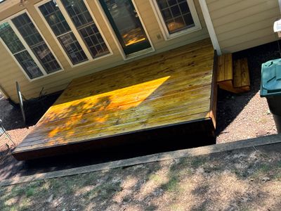Deck using Wood Sealant