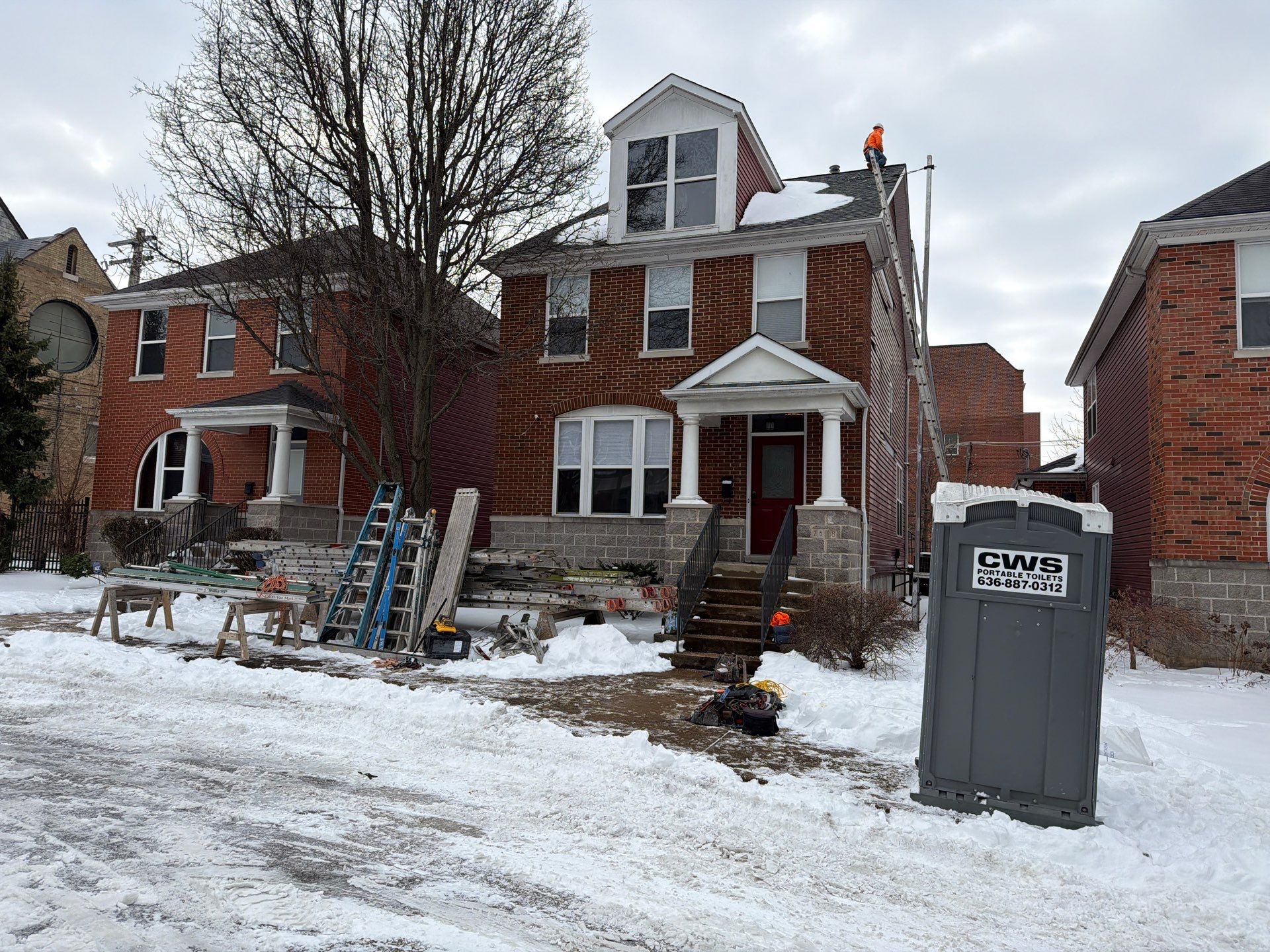 Fox Park Vinyl Siding Transformation | St. Louis, MO by Acute Roofing And Exteriors