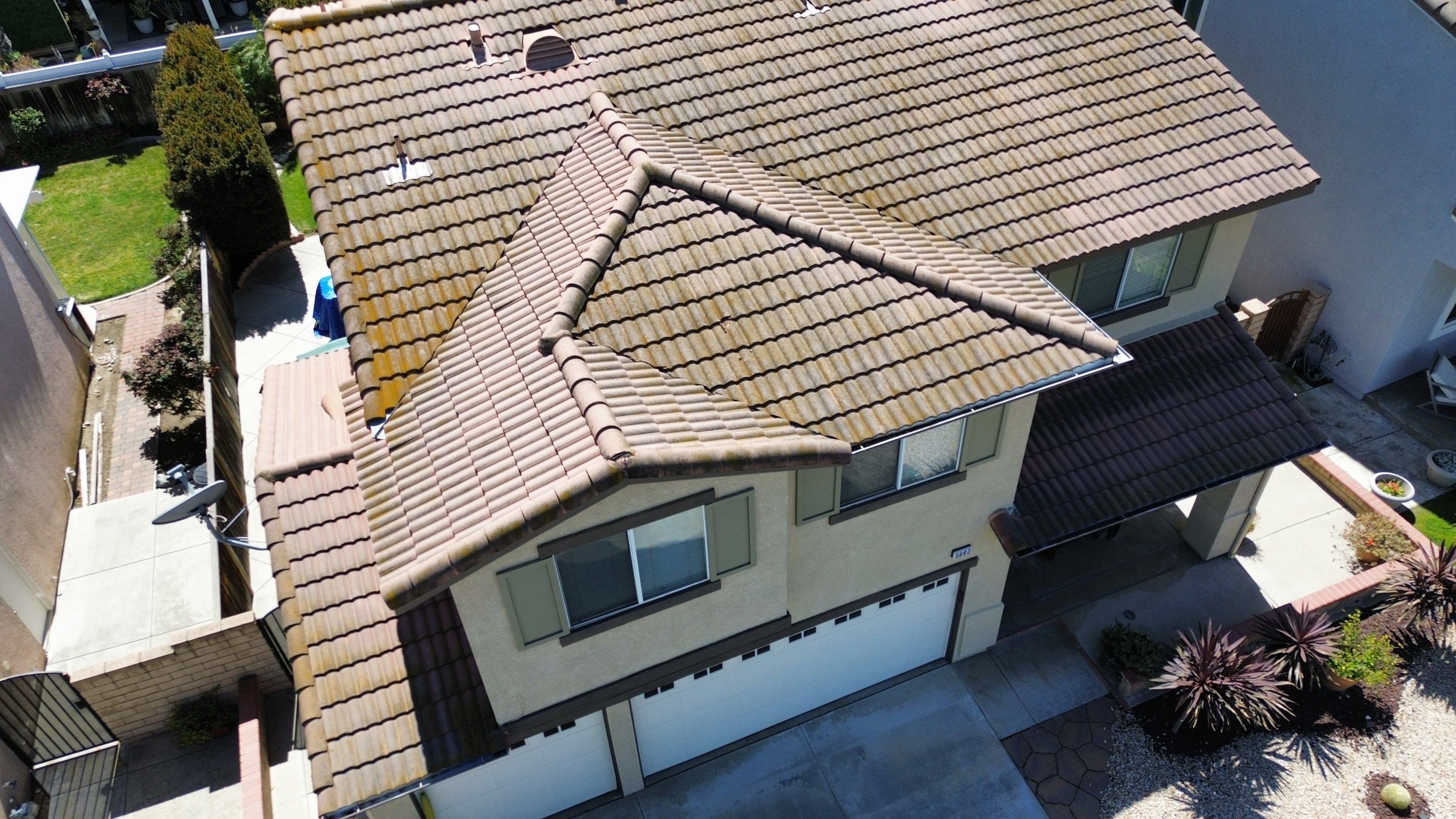 Roof Cleaning LIBERTY MUTUAL by Pirate Pete’s Power Washing