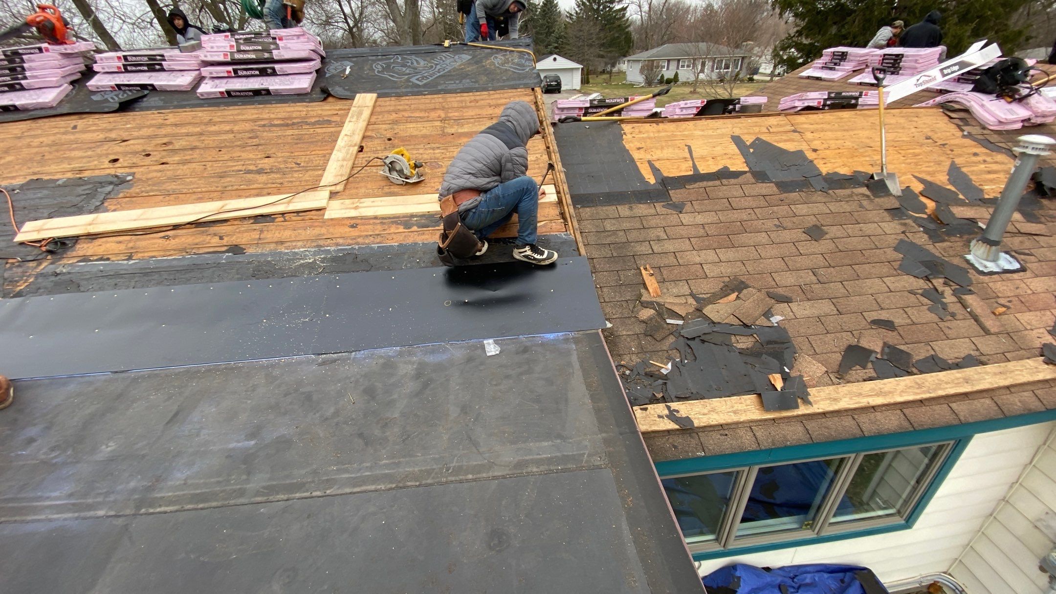 Roof Replacement using Owens Corning by 180 Contractors