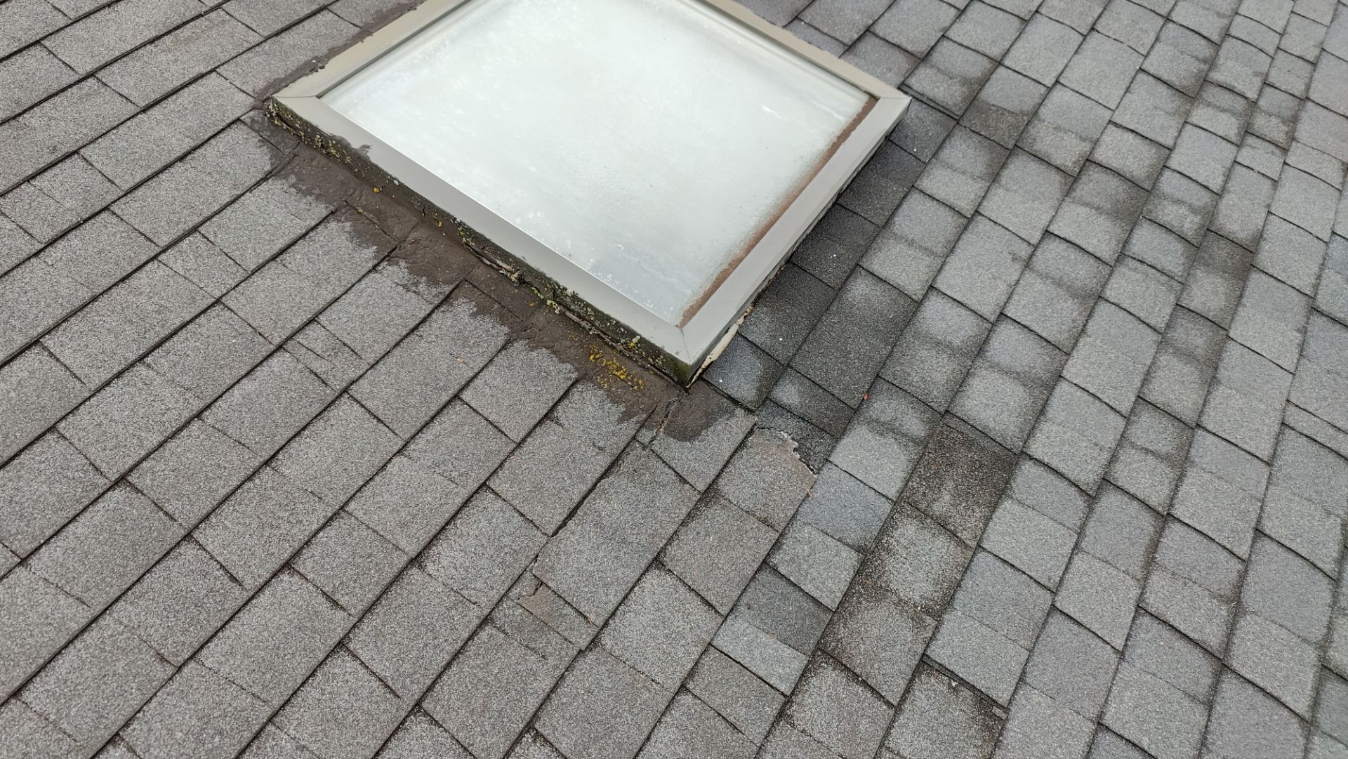 Roof Replacement using Owens Corning Onyx Black by 180 Contractors