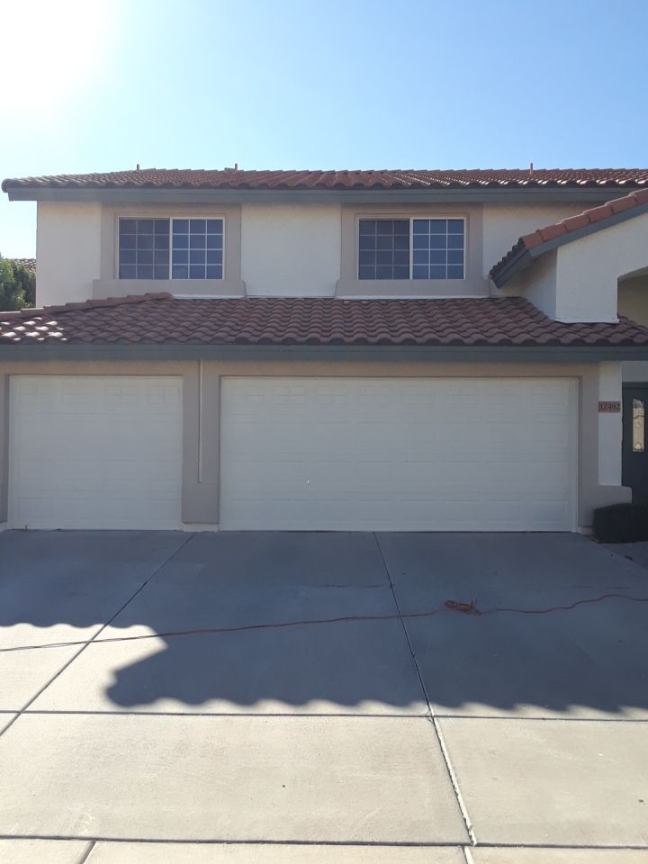 Exterior Painting using Dunn-Edwards EVERSHIELD®  by Crash of Rhinos Painting & Garage Floors