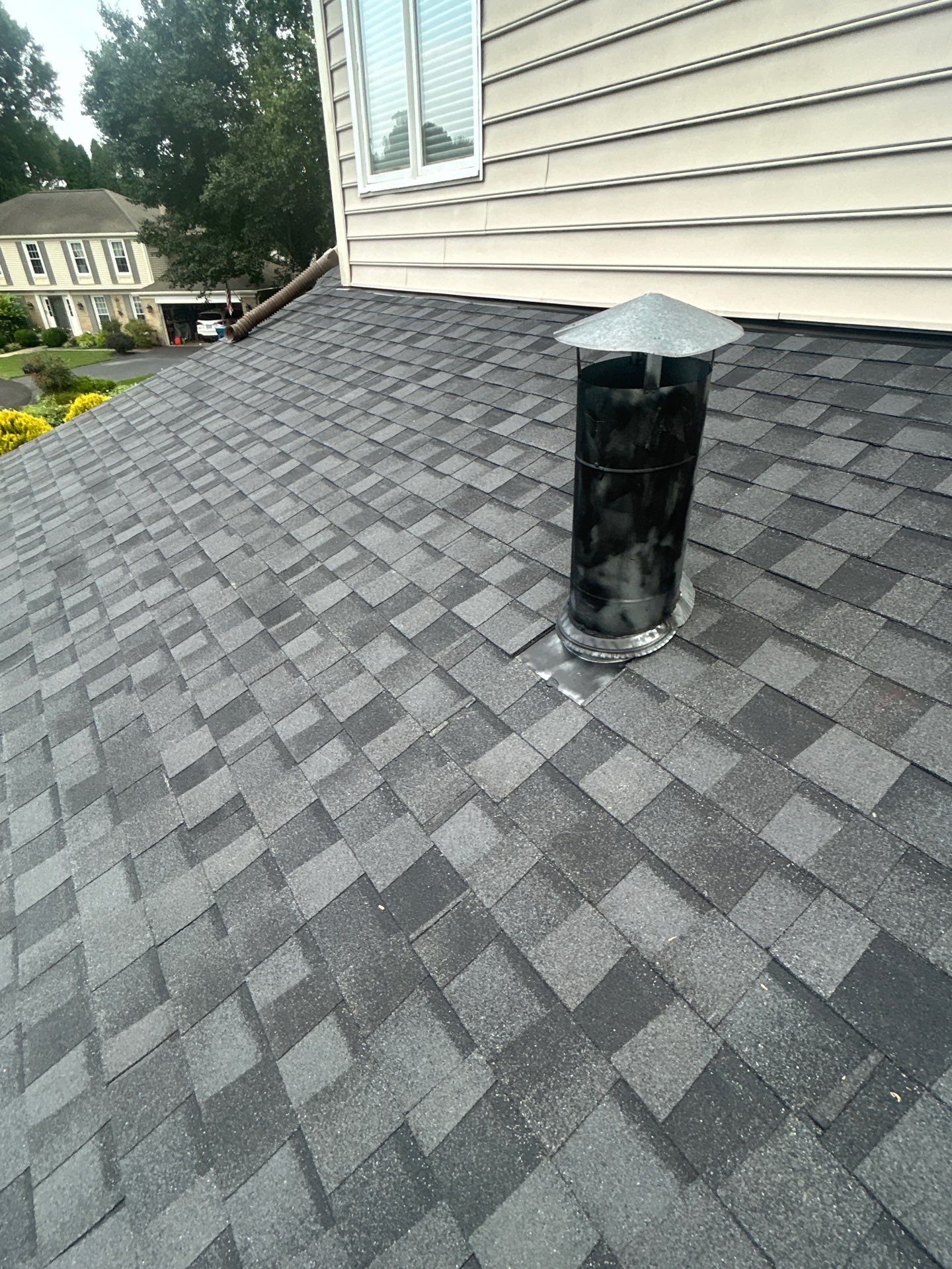 Great Falls : residential Roof with CertainTeed Landmark Pro in Max Def Moire Black  by RM Banning, Inc.