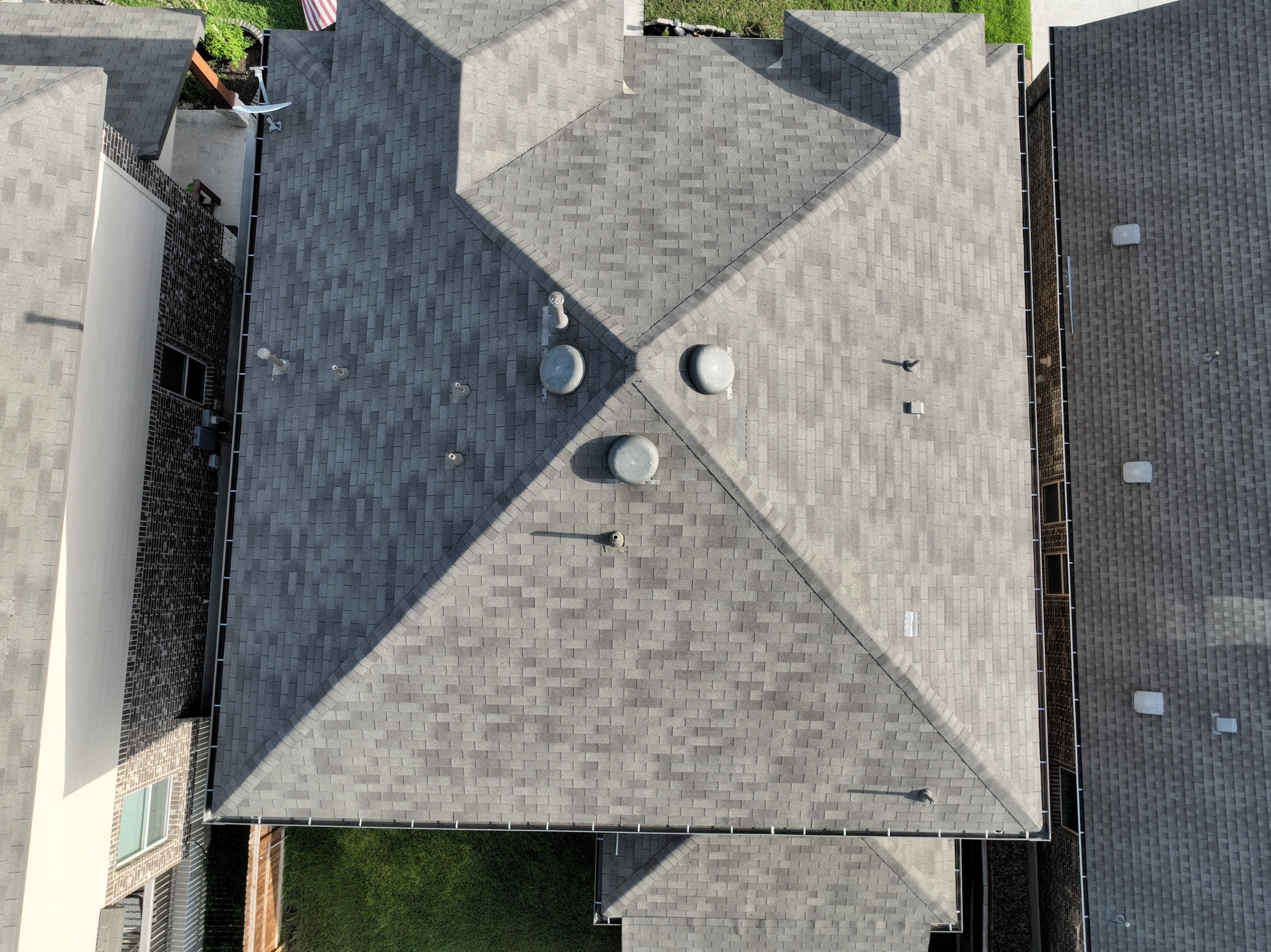 Residential Roofing Installation using Owens Corning 30 year Architectural Shingles by Premier Roofing and Contracting