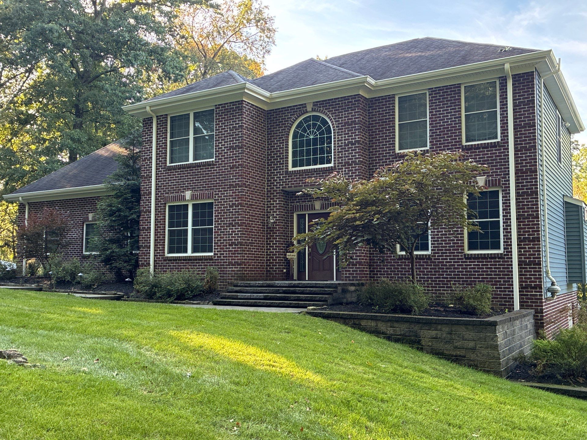 Full House Siding Renovation with English Wedgewood Vinyl in Gibsonia by Ideal Siding Pittsburgh