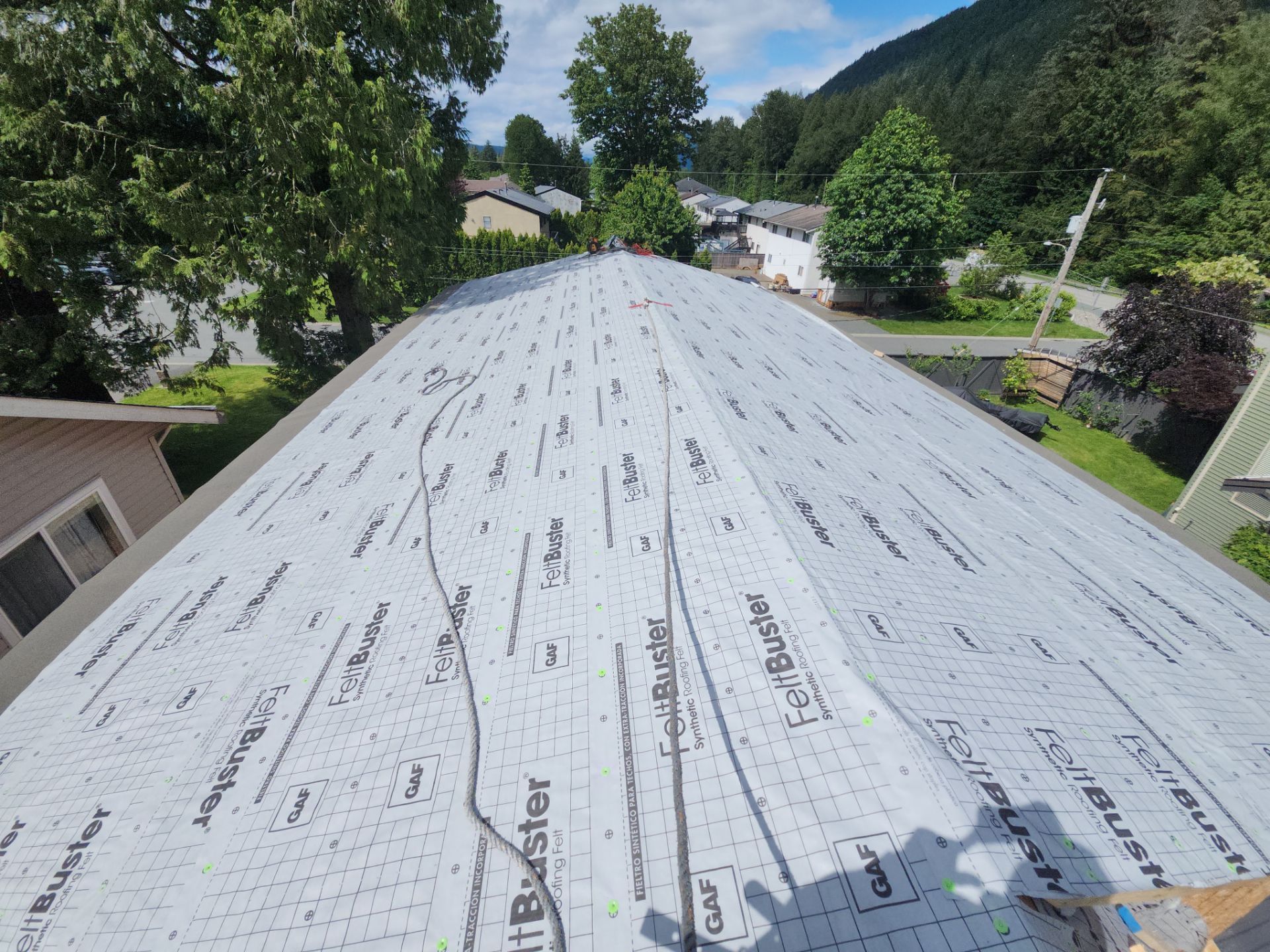 Residential Roofing Installation using GAF Timberline HDZ by Top Notch Roofing Inc