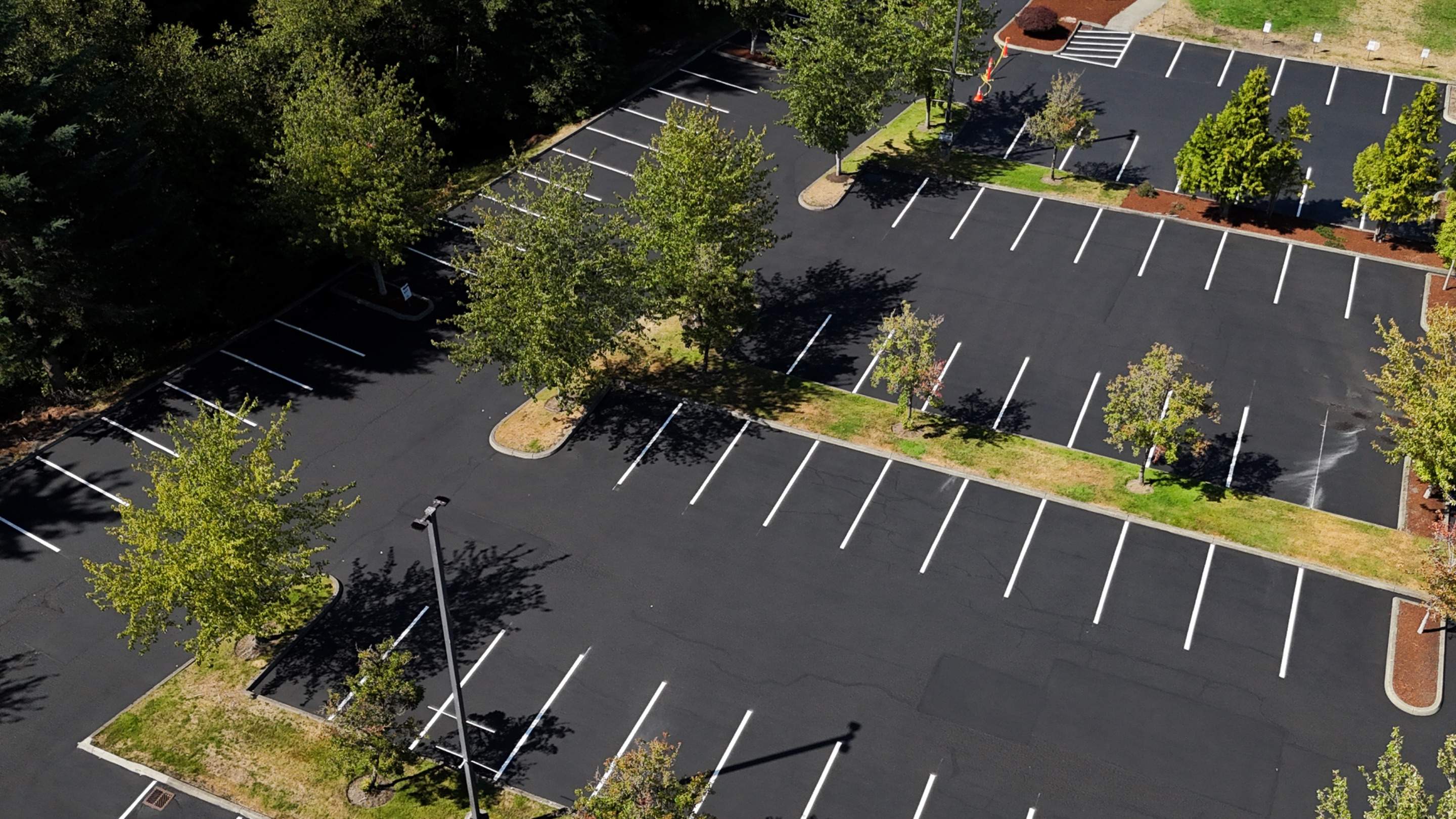 Sealcoating & Asphalt Patch Repairs | Everett  by Jireh Asphalt & Concrete Inc 