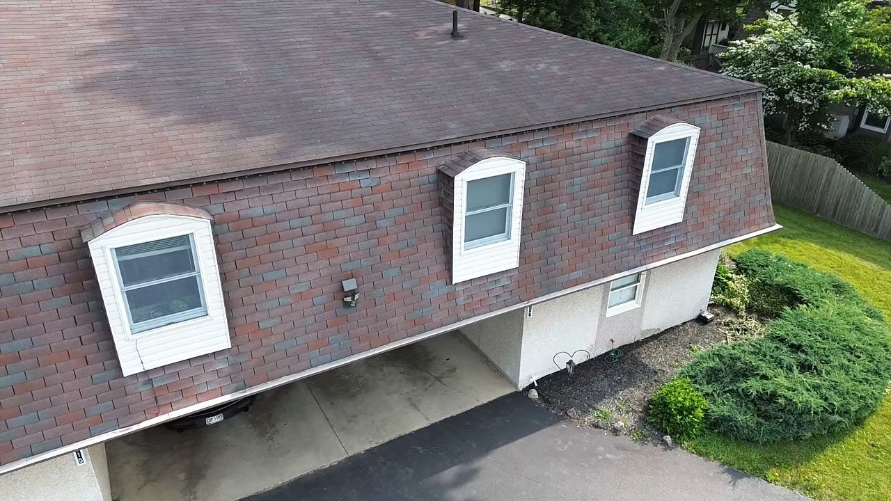 ATLAS PINNACLE COLOR: HEATHERBLEND by Eagle Eye Roofing