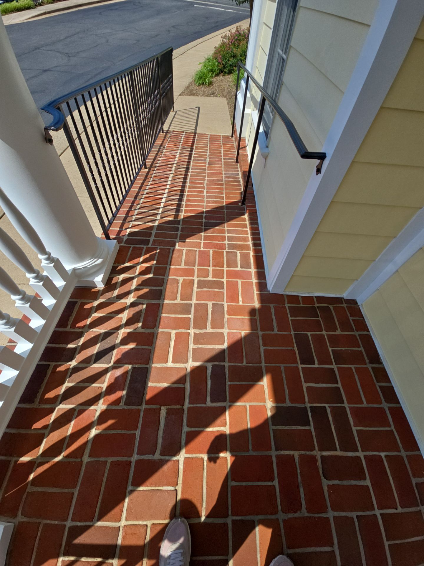 Commercial Exterior Painting Services for Mainstreet Bank in Leesburg, VA by My Painter 