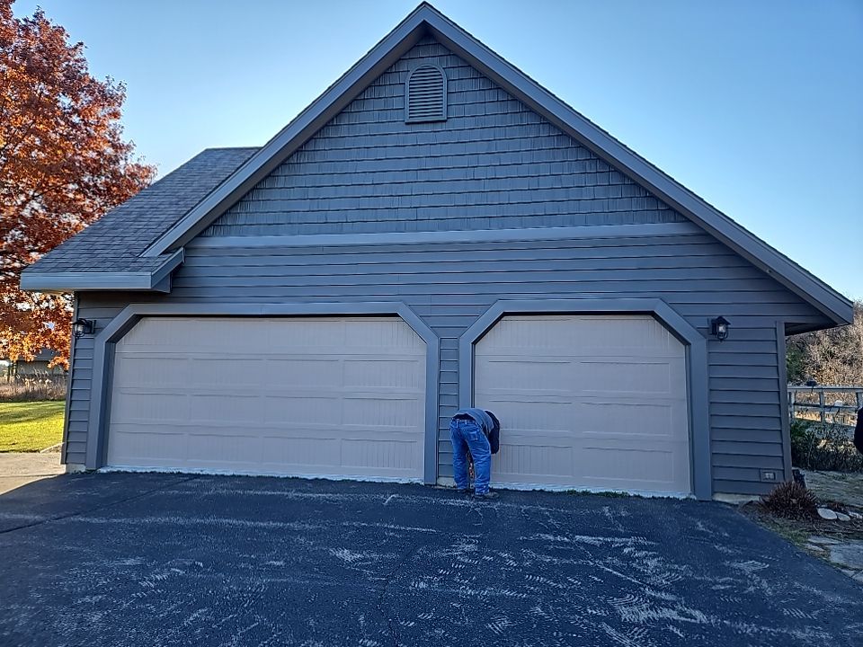 Siding Installation using Norandex Polar Wall Plus Siding, Window Wraps by Total Exteriors