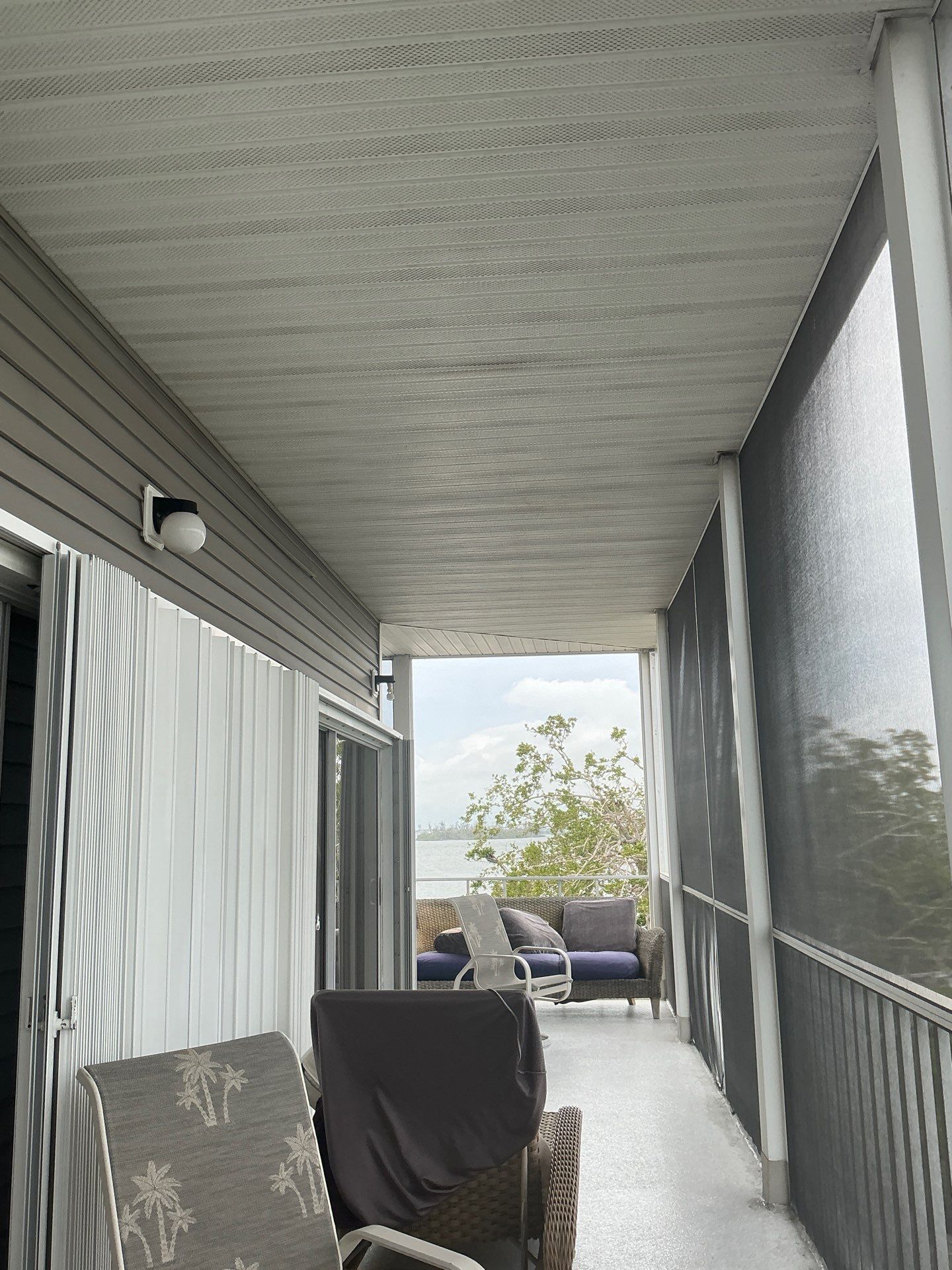 Assessment of the Condition of Gutters and Soffit and Fascia in Siesta Key FL by Gutter Professors