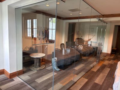 Vaquero Country Club - Interior Office