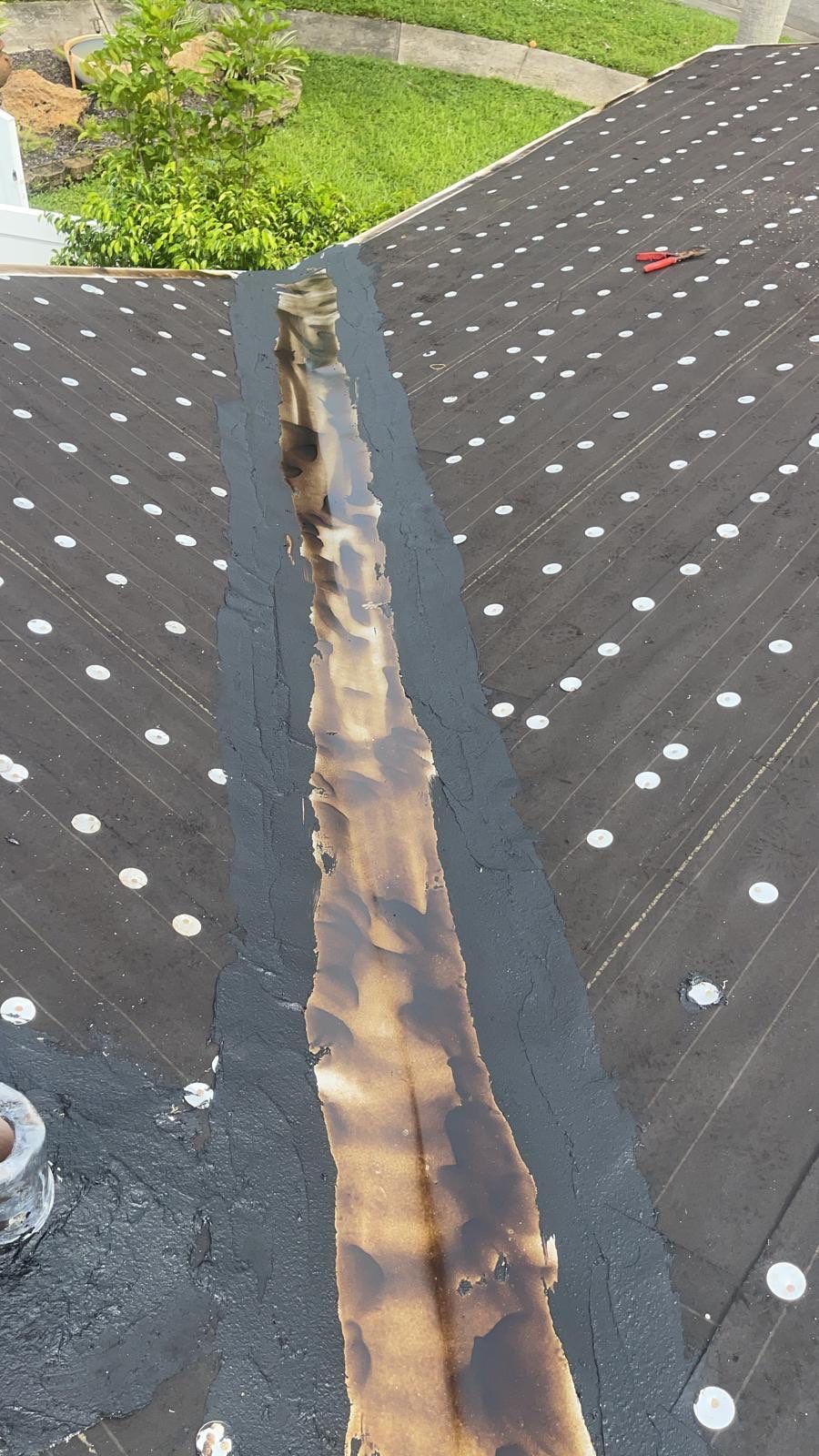 Midnight Gray Concrete Tile by Reimagine Roofing