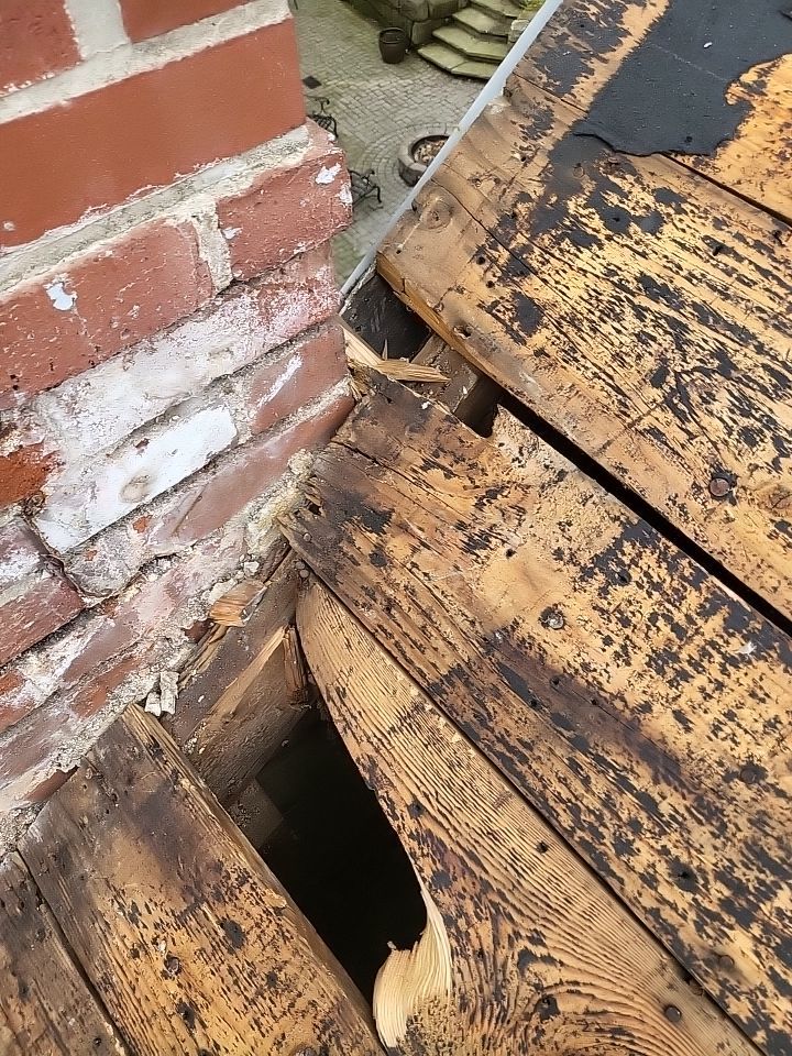 ATLAS PINNACLE COLOR: HEARTHSTONE DRIP EDGE: WHITE by Eagle Eye Roofing