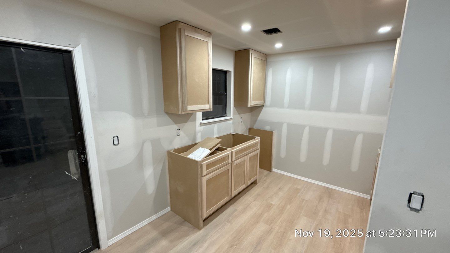 Project by Decor Roofing & Restoration by Decor Roofing & Restoration