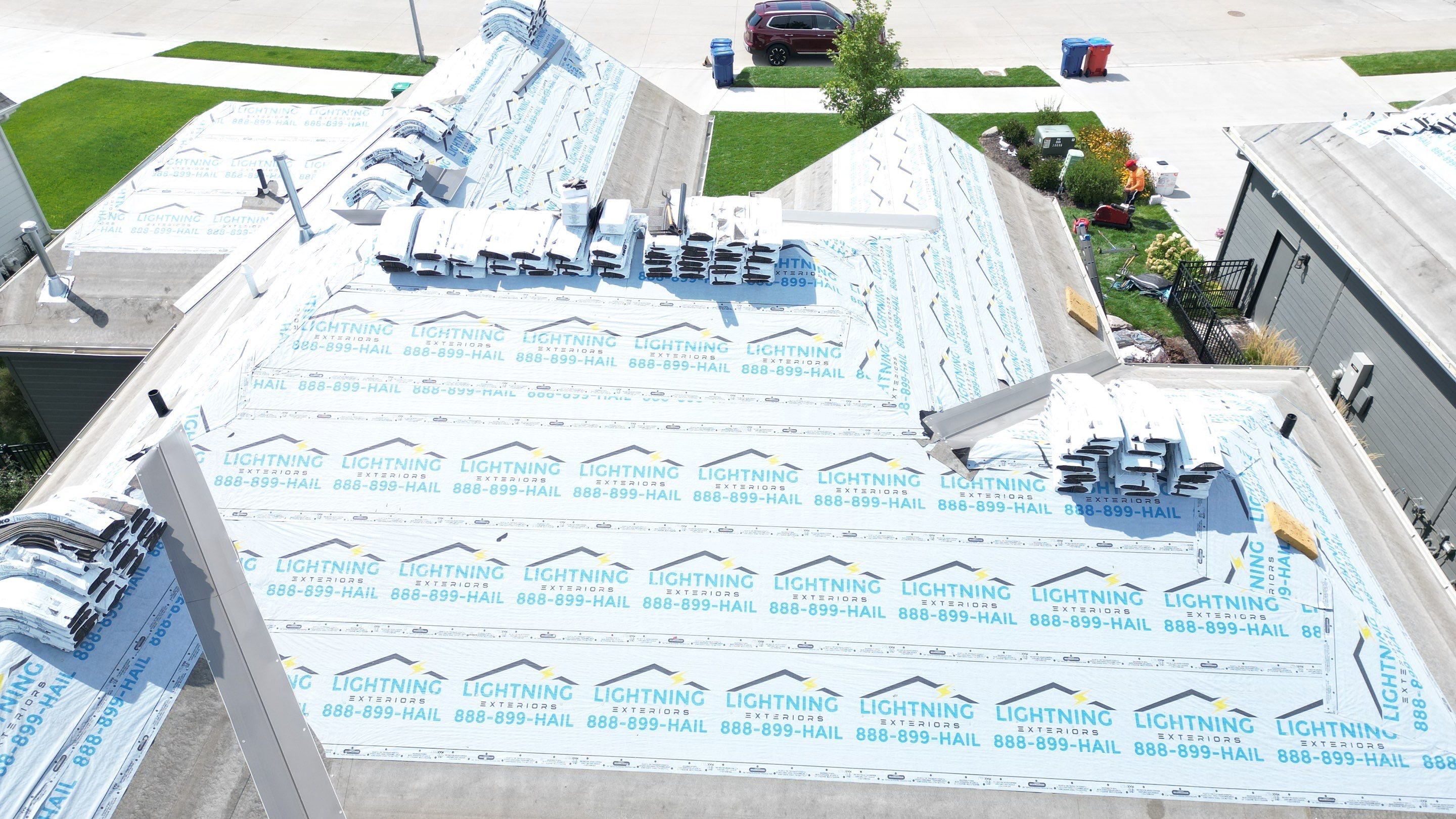 Residential Roofing Installation using IKO Nordic Cornerstone Impact Resistant Class 4 by Lightning Exteriors