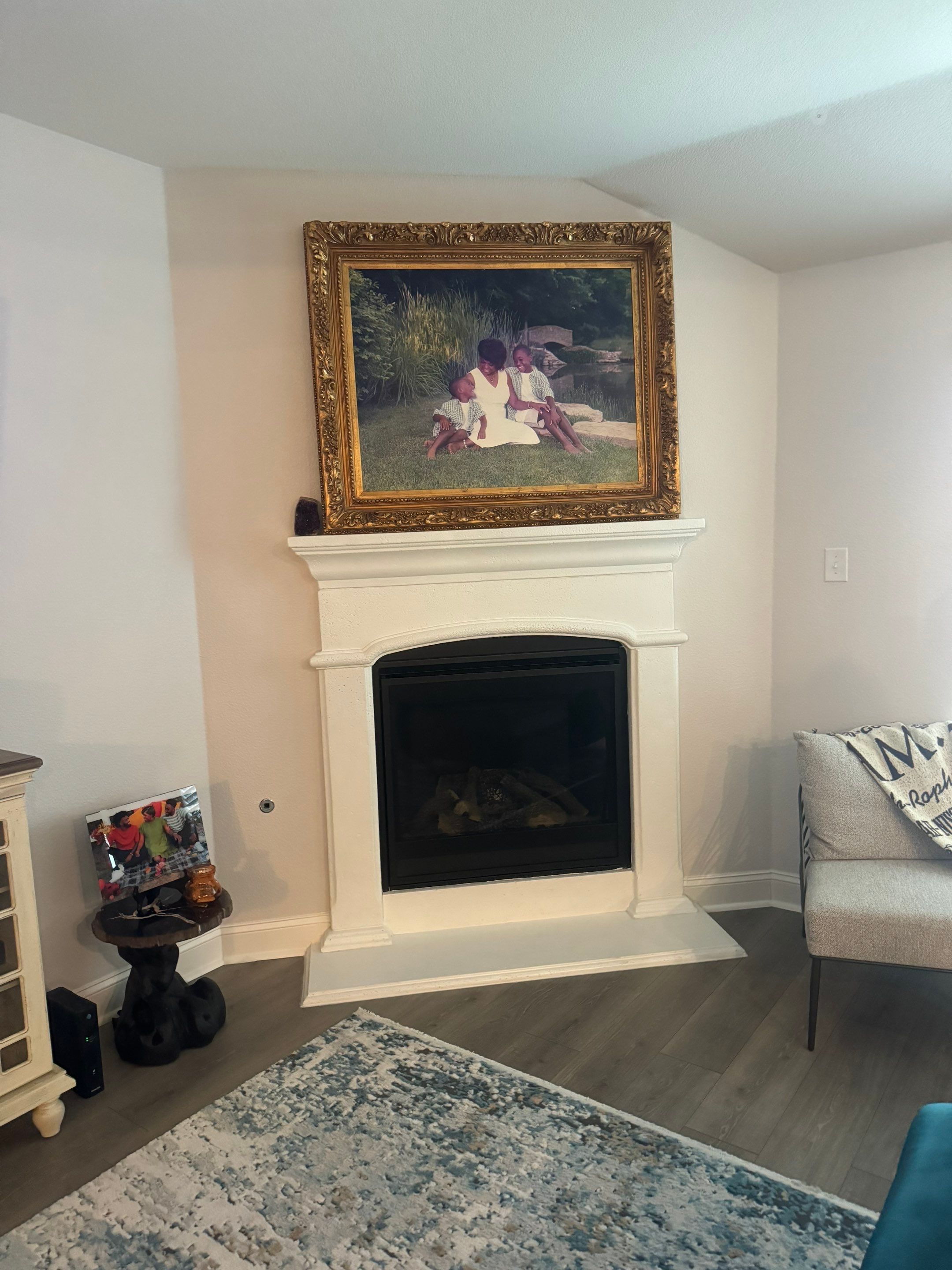 Lively Luxury Designs featured photo.