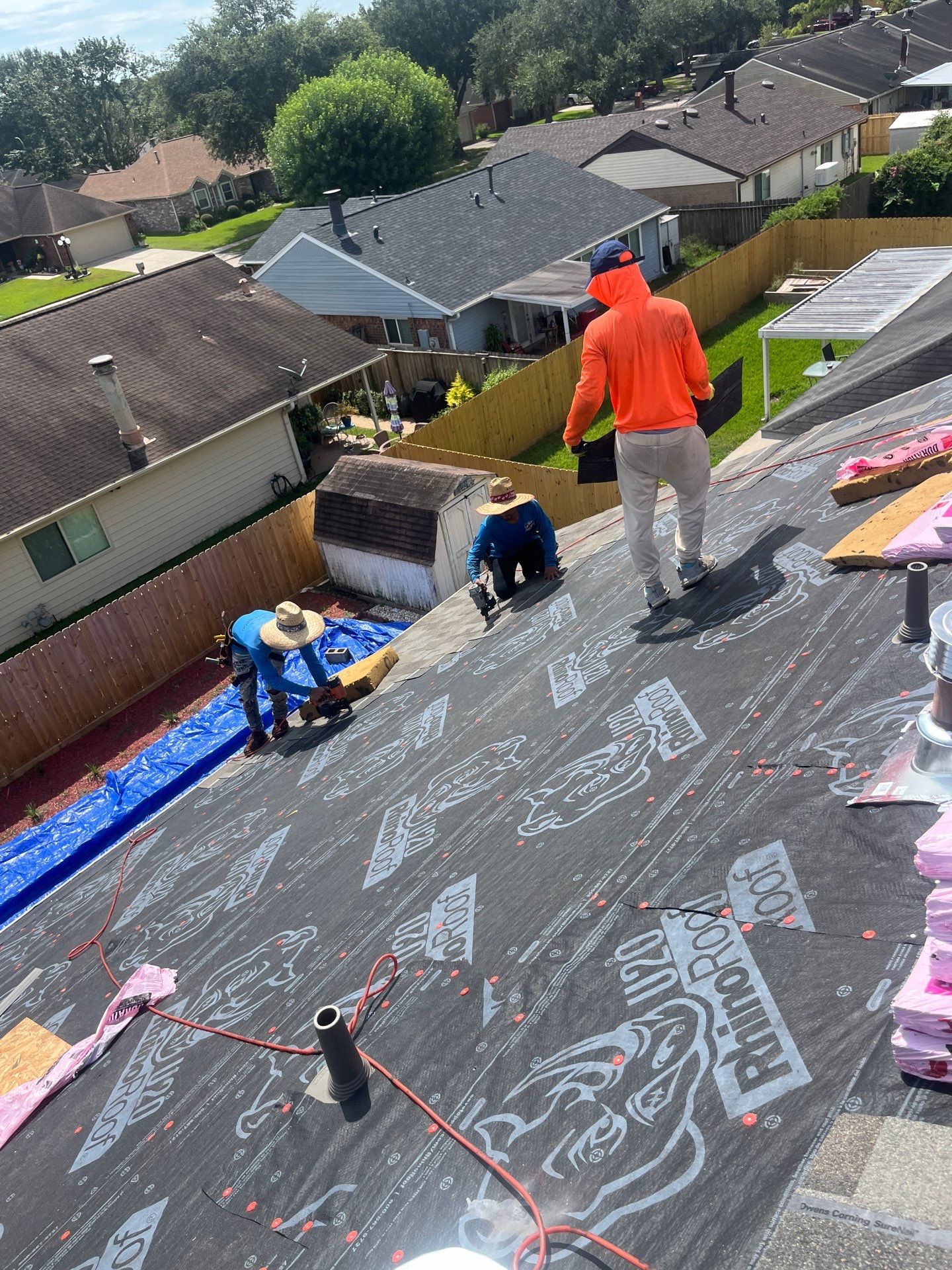 Residential Roofing Installation using Owen's Corning Duration (Lifetime) Shingles by Roof Repair Company