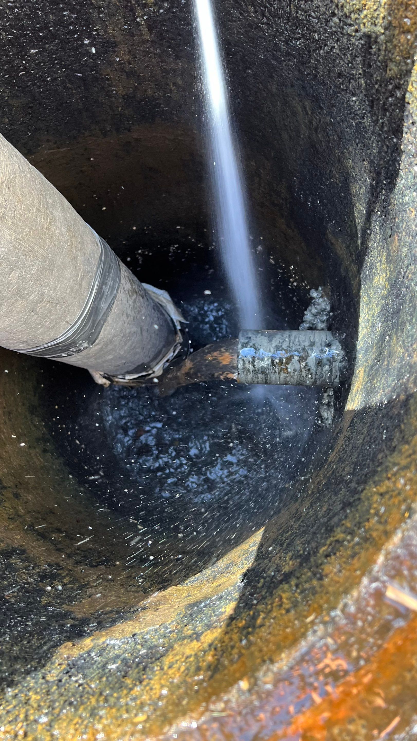 Condo Storm Water System Cleaning and Maintenance From Hurricane Ian by APS Power & Water