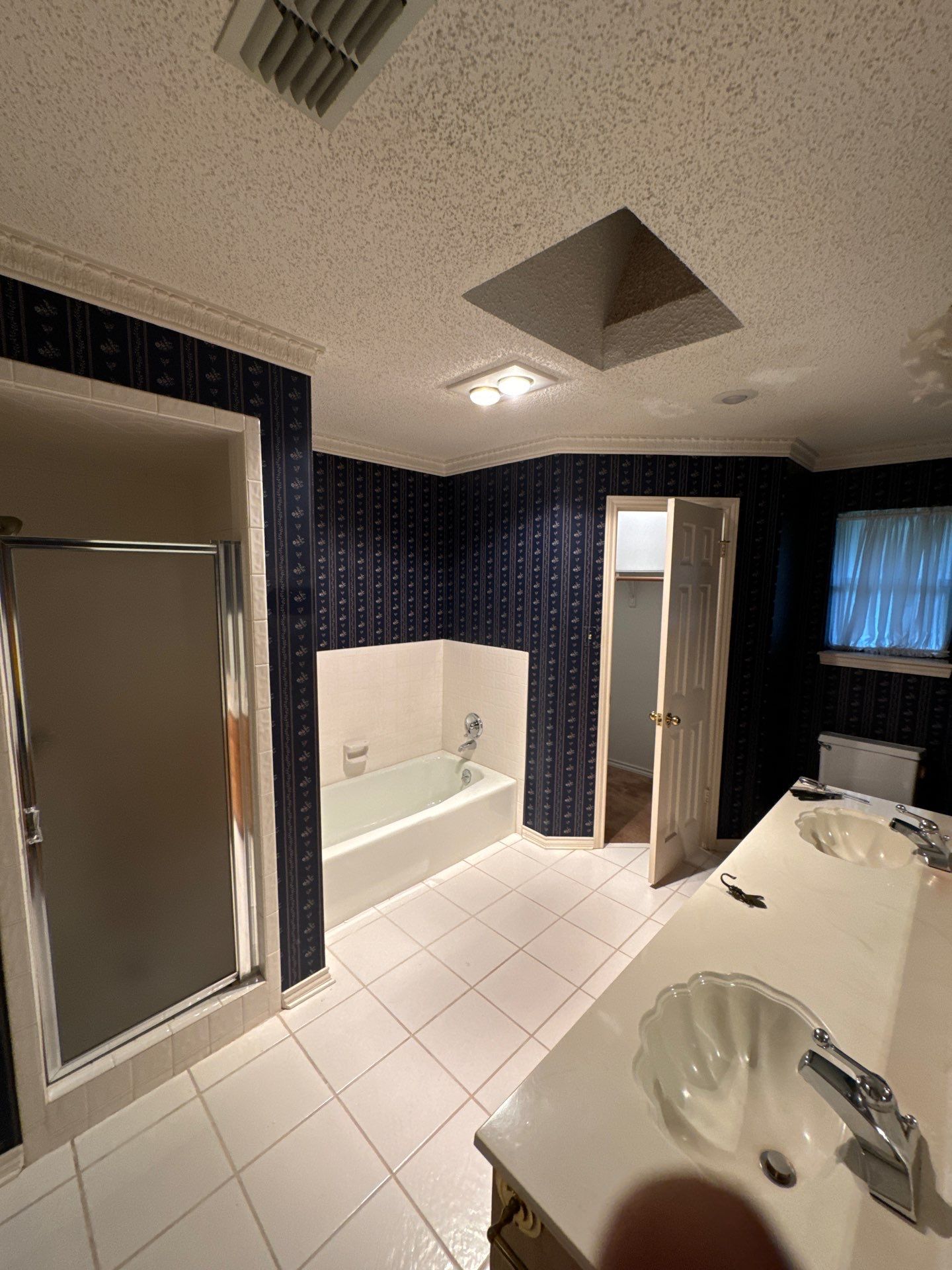 Interior Painting in Tyler, TX | Full Home in Elegant White by Quality Coats Painting