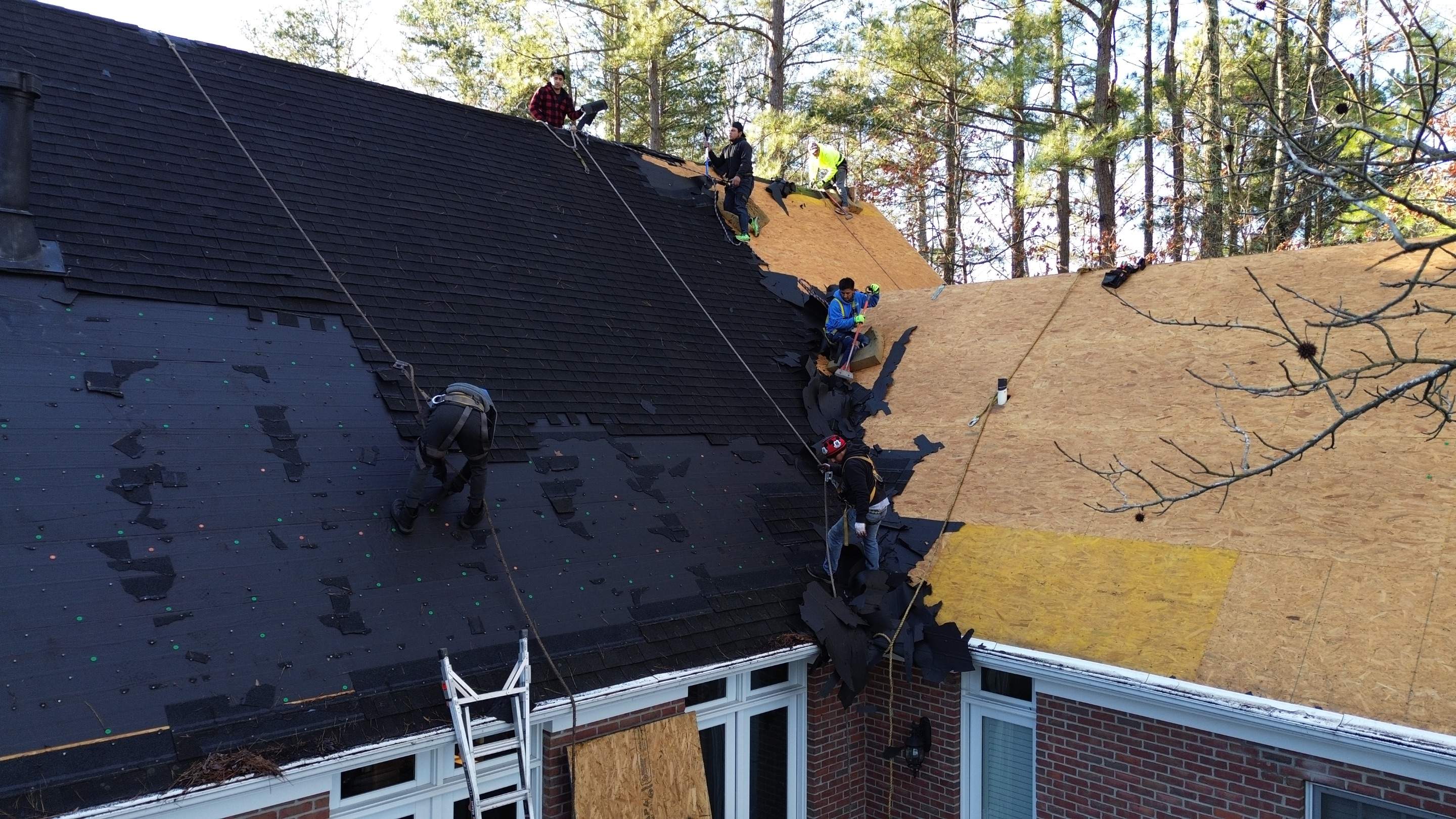 Rock Hill - Duration Williamsburg Gray by Merritt Roofing LLC