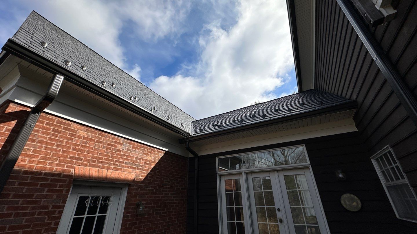 Clifton Multi-Trade Restoration: DaVinci Single Width Slate in Slate Black by RM Banning, Inc.