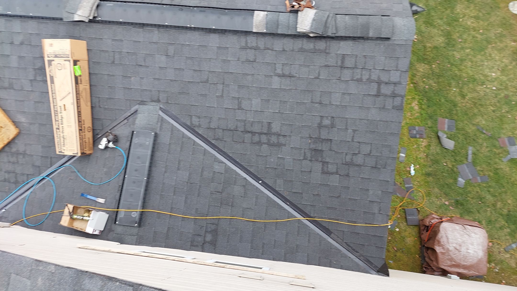 Atlas Black Shadow by Tamlin Roofing