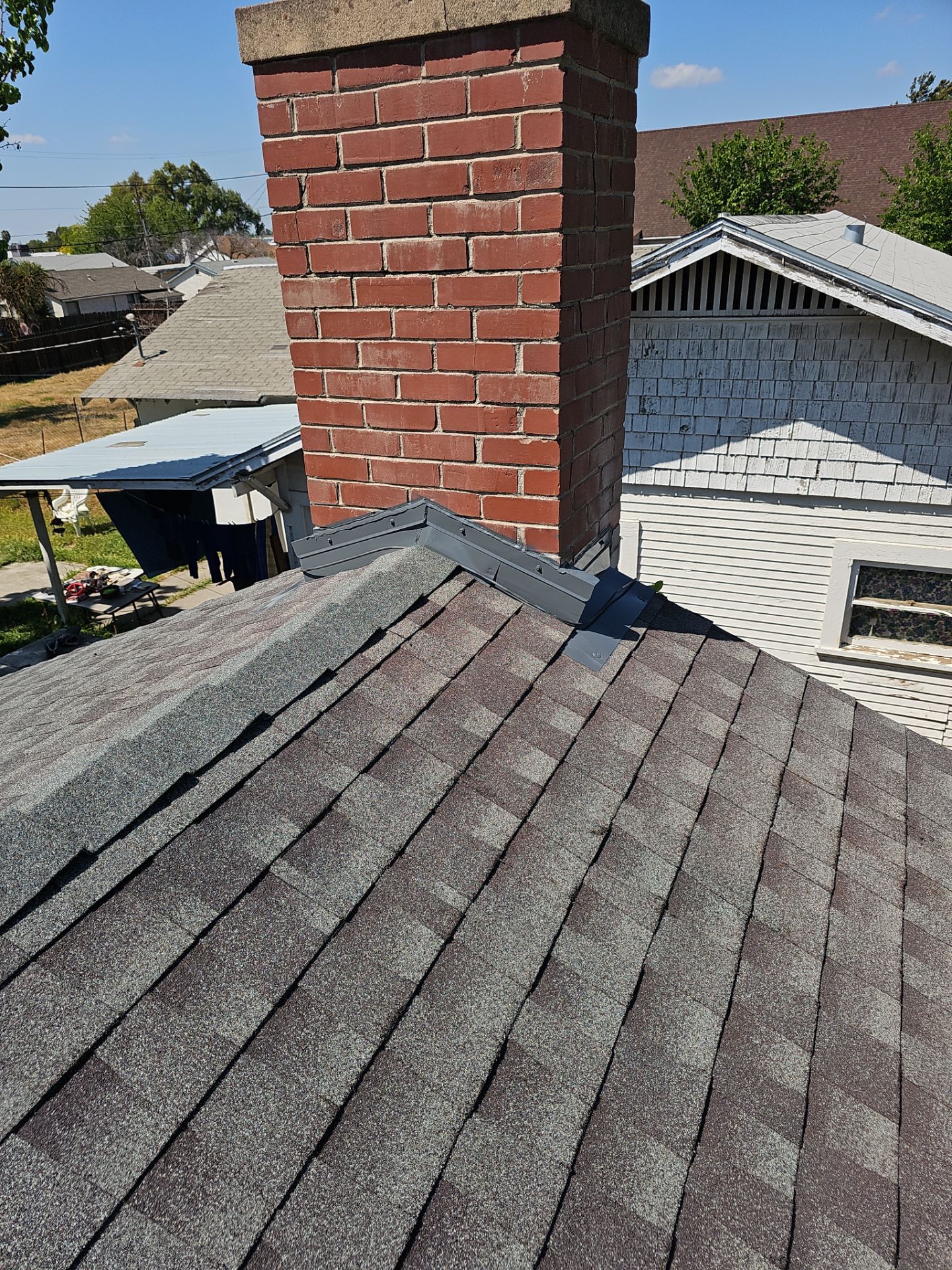 Golden Gate  Ave Dos Palos  by Econo Roofing