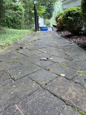 Gutter Cleaning in Morris Plains, NJ — Gallo Bros job photo