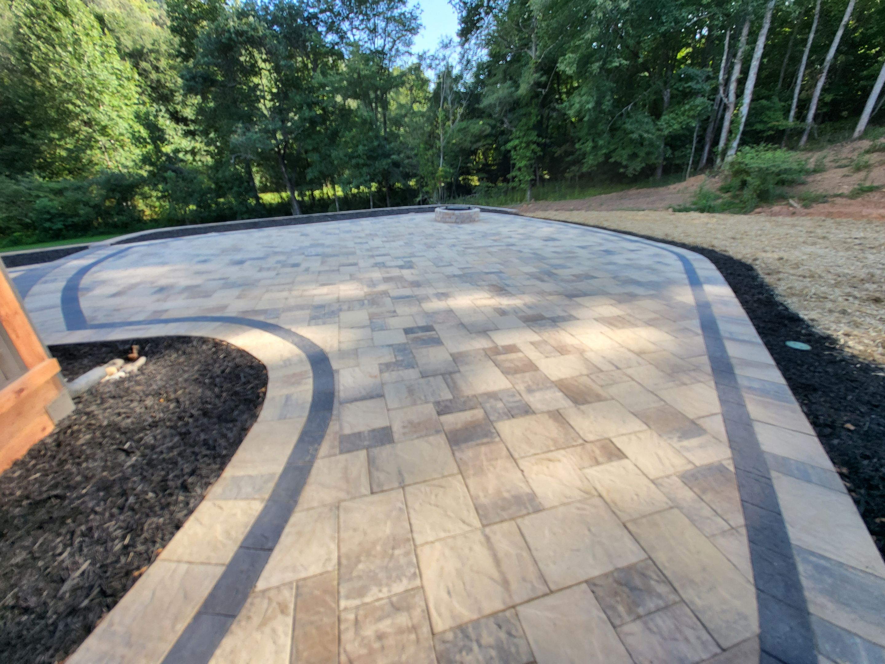 Backyard Lifestyle by B&B Landscaping