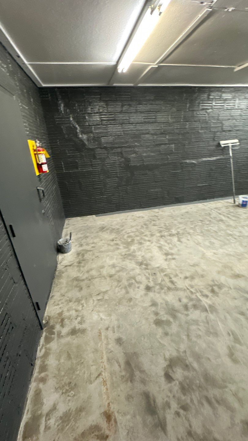 Industrial Grey Grit Project in Mars by Floors in a Day, Inc
