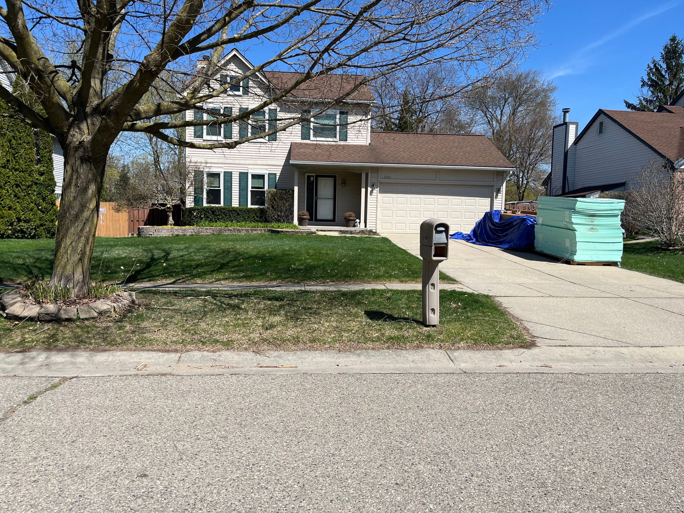 Siding Replacement using CertainTeed Restoration Classis D4 by 180 Contractors
