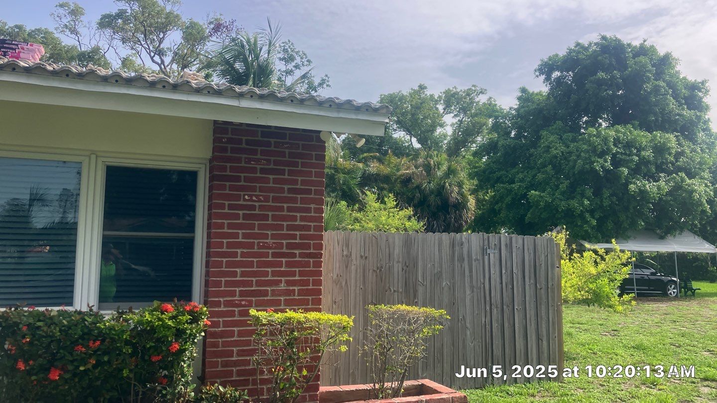 Project in St. Petersburg 33705 by Mitchell Roofing Company LLC 