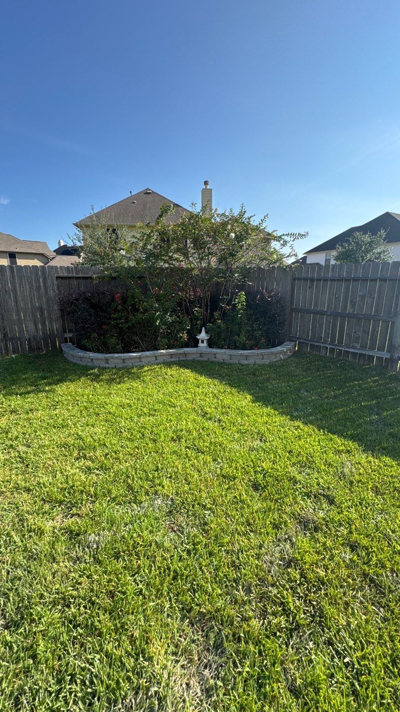 🌿 Mr. Ken’s Front Yard Flower Bed Enhancement by Texas Urban Elements