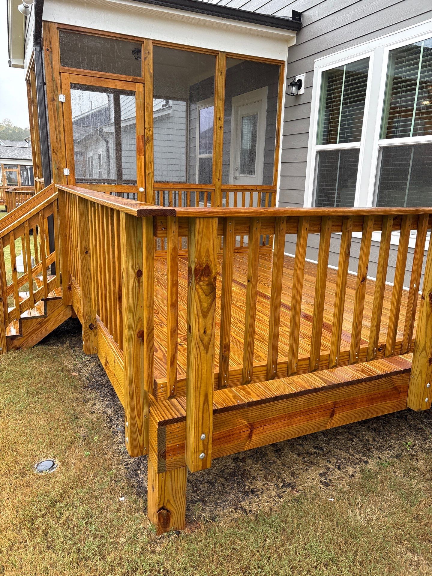 Wood Deck using Wood Sealant by DuraSeal