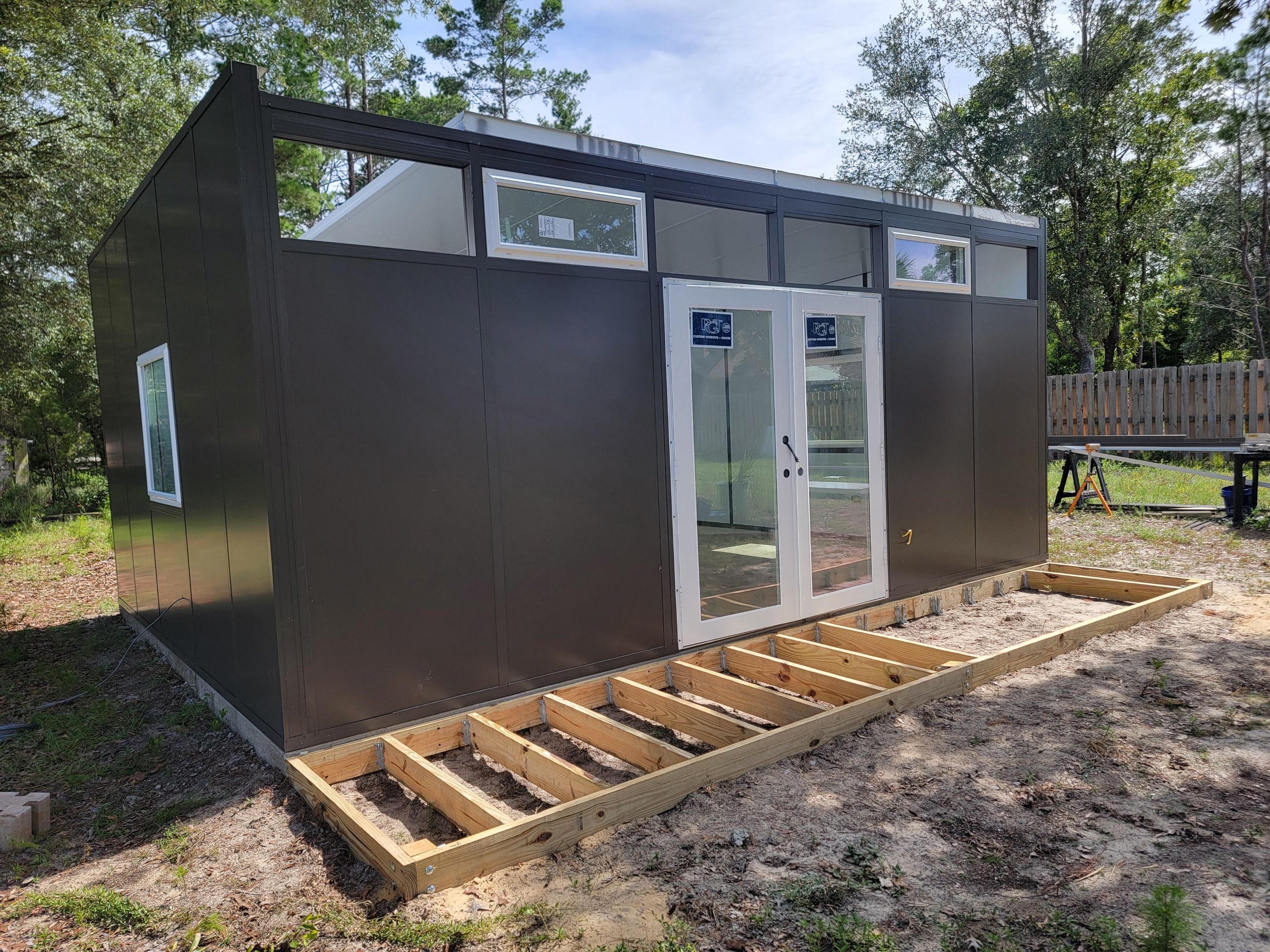 Modern Style Blockhouse in Navarre by Titan Sunrooms