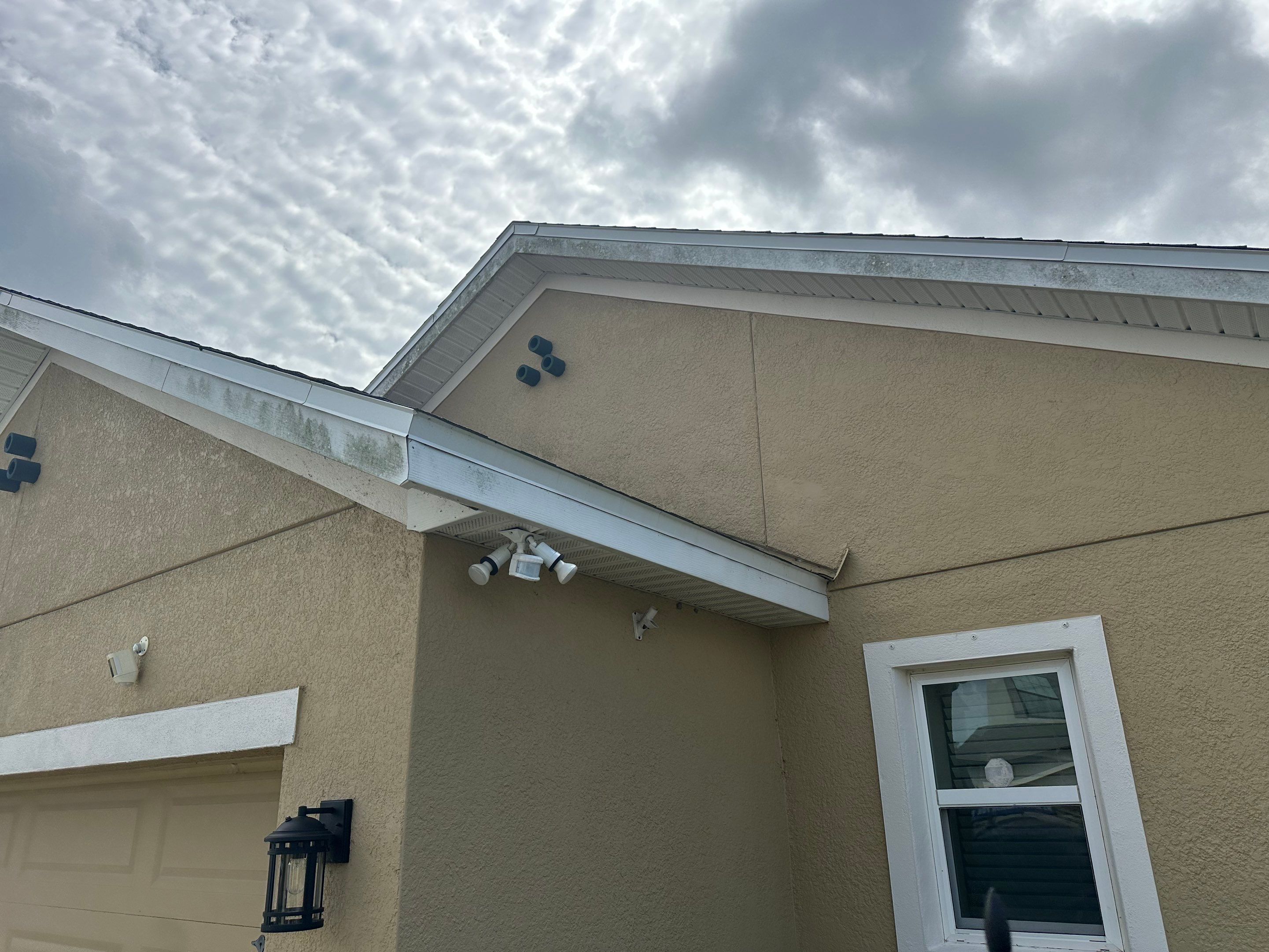1-Story House Wash in Willow Walk Community, Palmetto, FL | Sunshine AquaWash by Sunshine AquaWash
