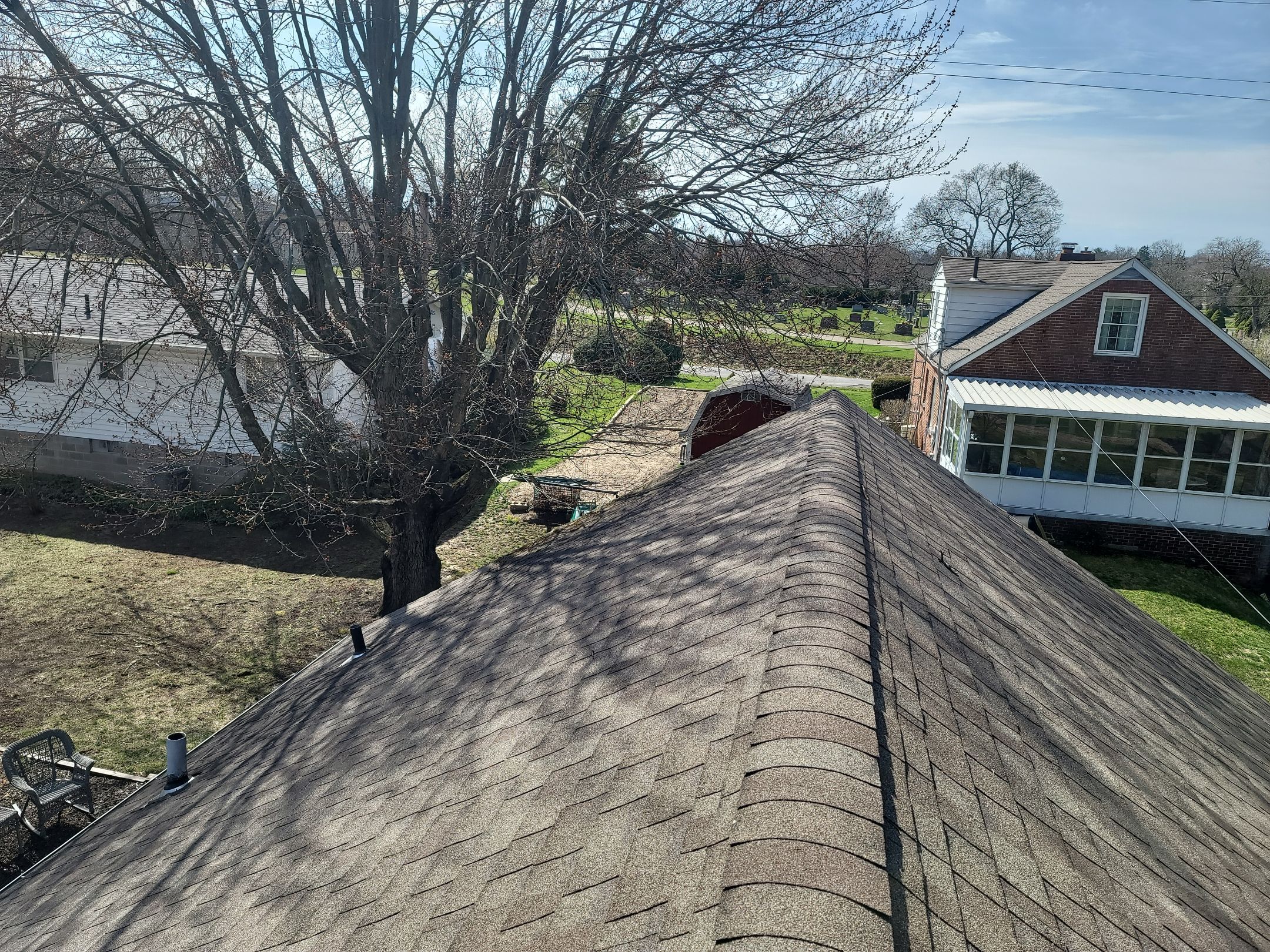 ATLAS PINNACLE COLOR: WEATHERED SHADOW by Eagle Eye Roofing