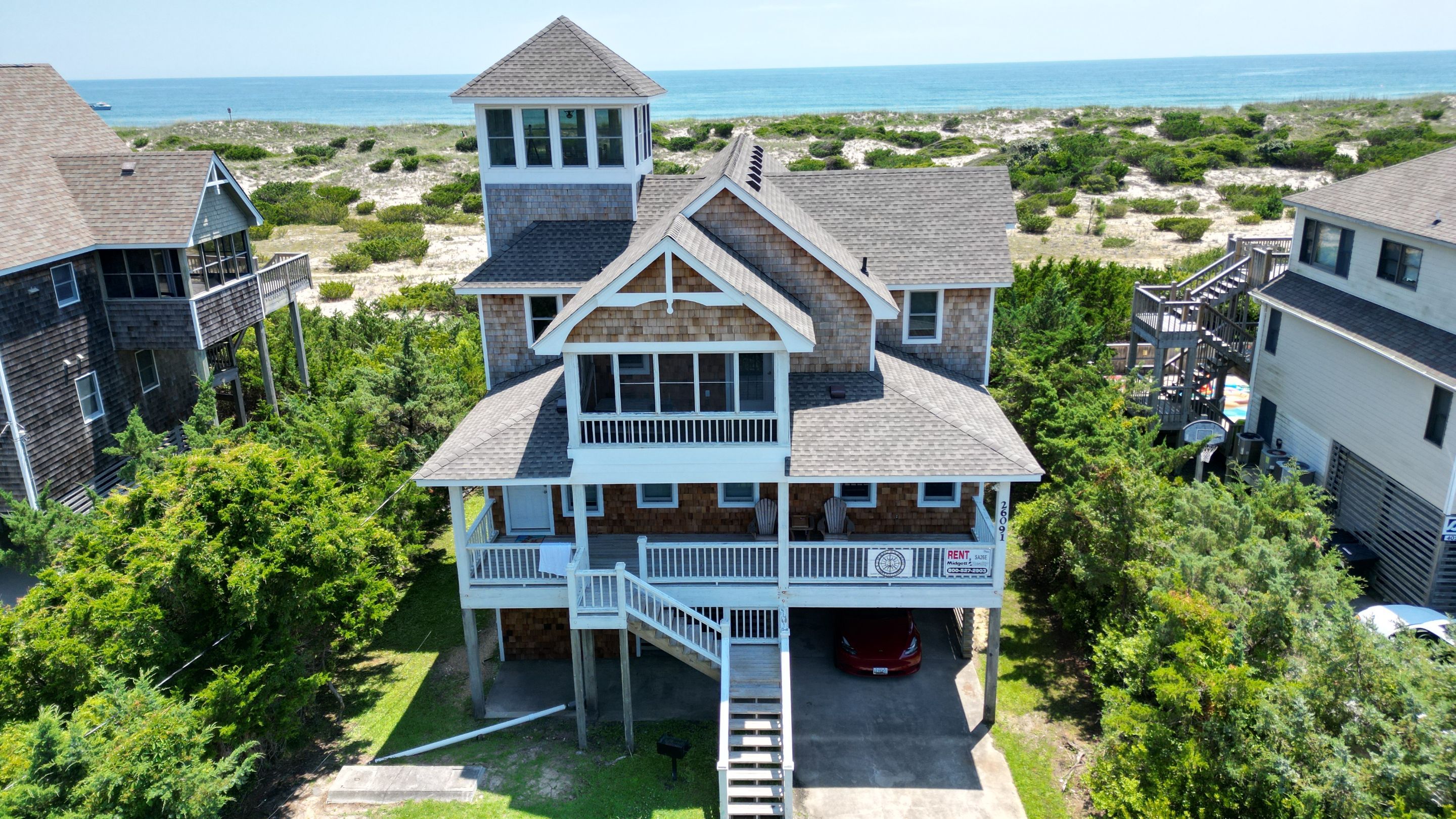 Carolina Clipper Full Exterior Project by Gallop Roofing & Remodeling, Inc.